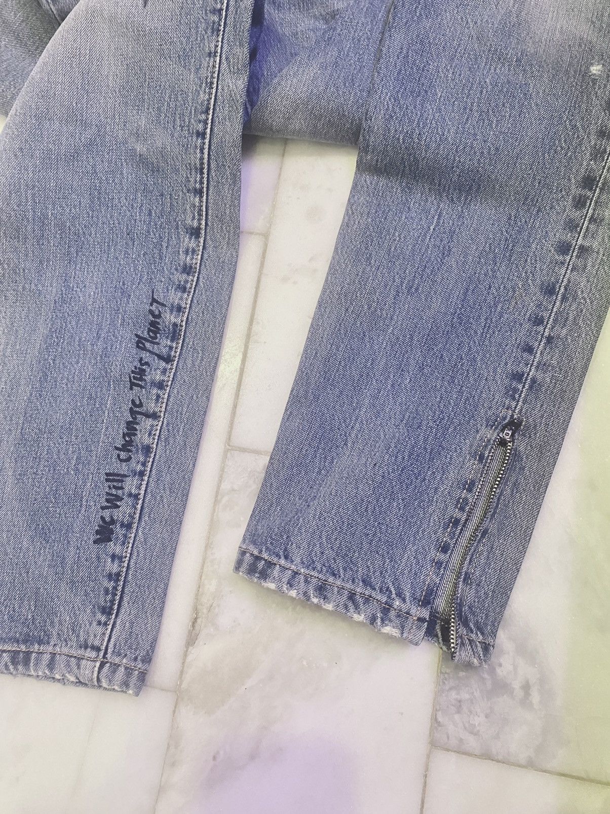 Visitor on Earth Rare New Visitor On Earth Destroyed Skinny Light Jeans Size US 32 / EU 48 - 7 Thumbnail