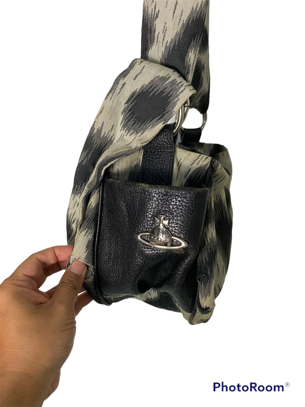 Vivienne Westwood 💥Last Drop💥Viviene Westwood Abstract Printed Bag Size ONE SIZE - 5 Thumbnail