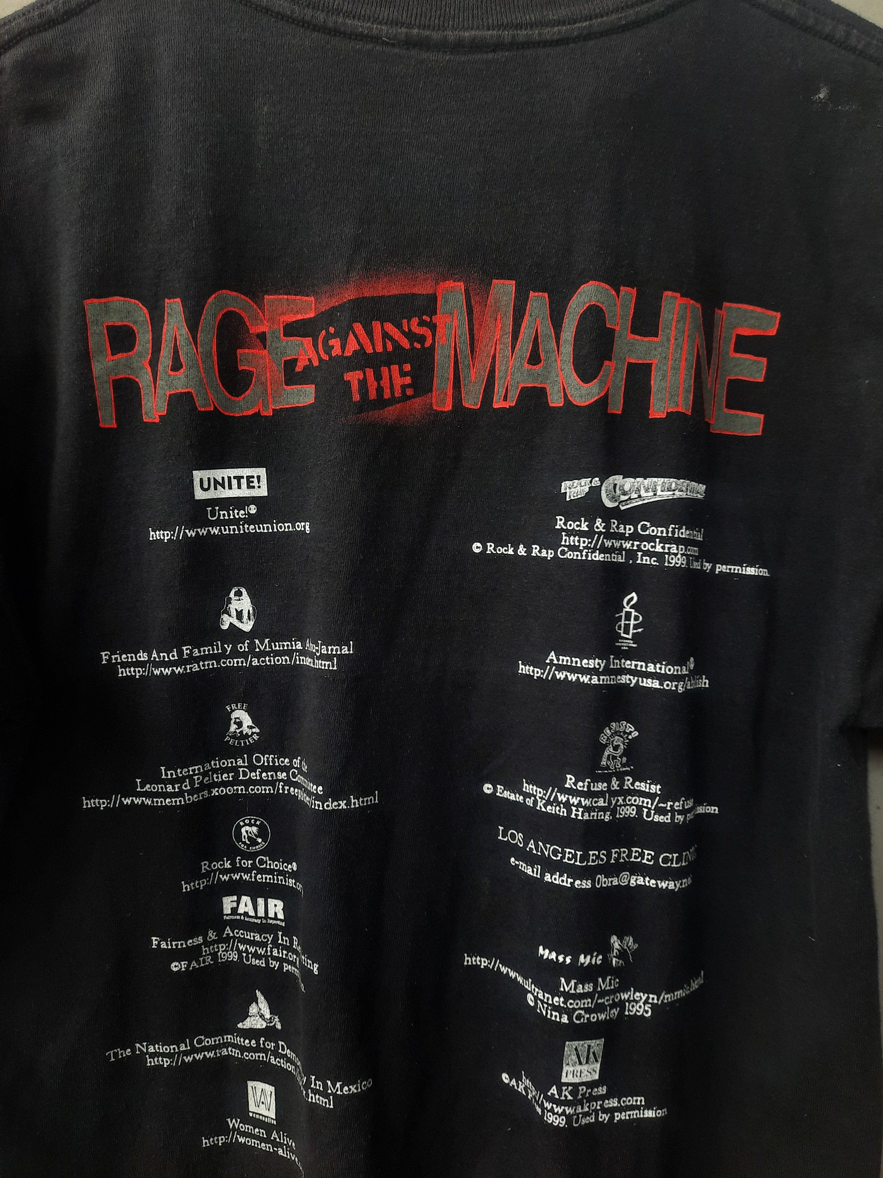 Band Tees 2000 Rage Against The Machine Battle of Los Angeles Tee Size US M / EU 48-50 / 2 - 7 Thumbnail