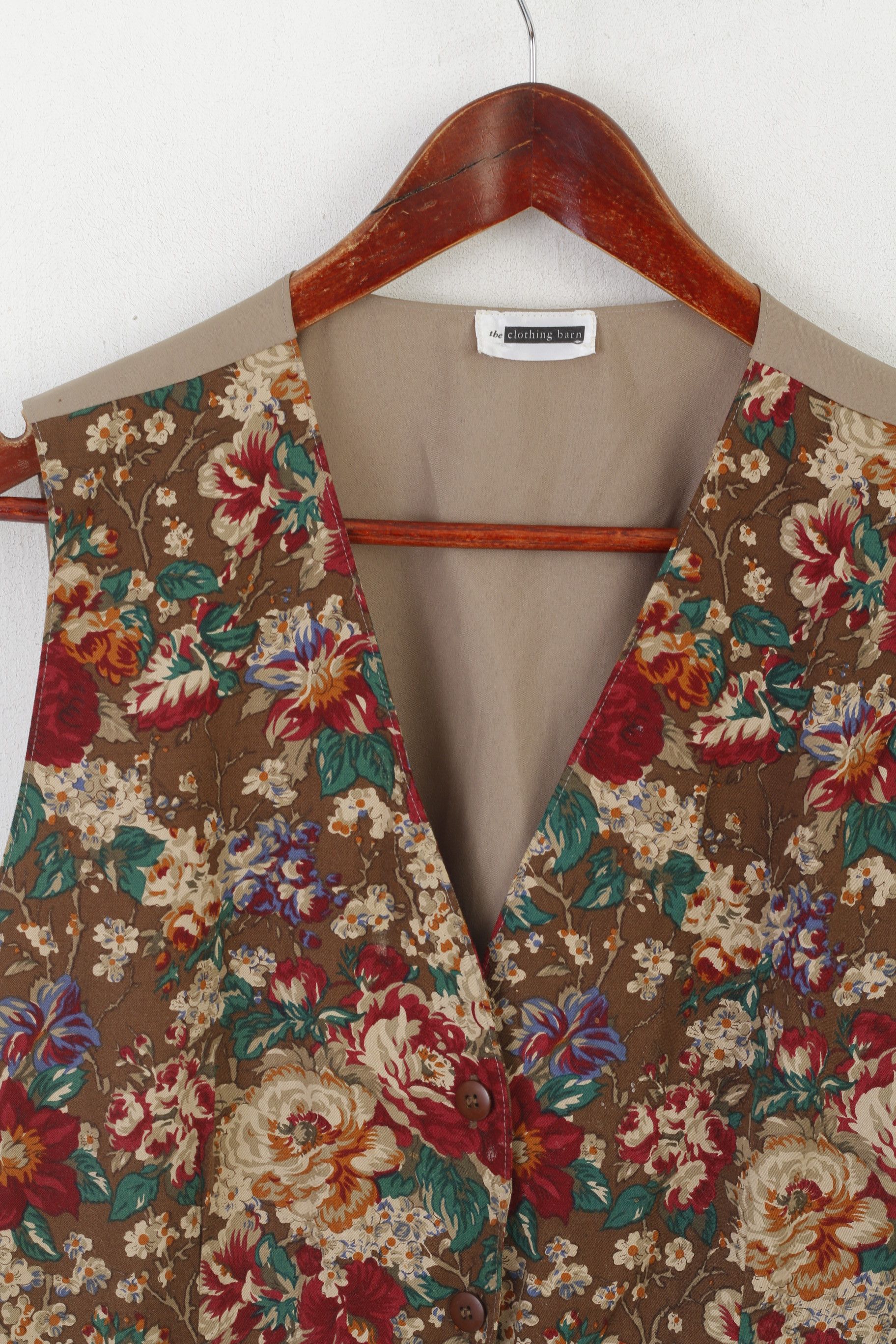 Vintage The Clothing Barn Women L Waistcoat Beige Floral Shiny 0919 Size L / US 10 / IT 46 - 2 Thumbnail