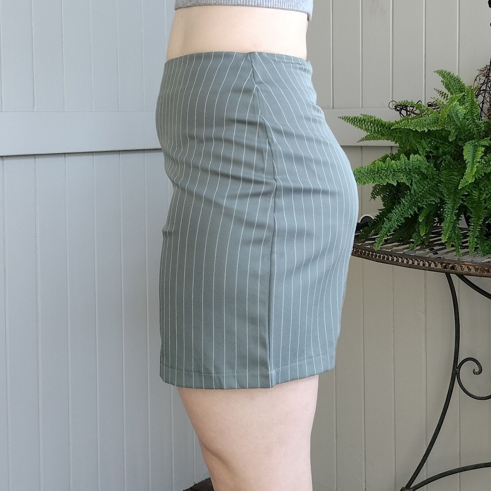 Other Dissh Skirt High Waist Mini A Line Pinstripe Schoolgirl NEW Size 28" / US 6 / IT 42 - 4 Thumbnail