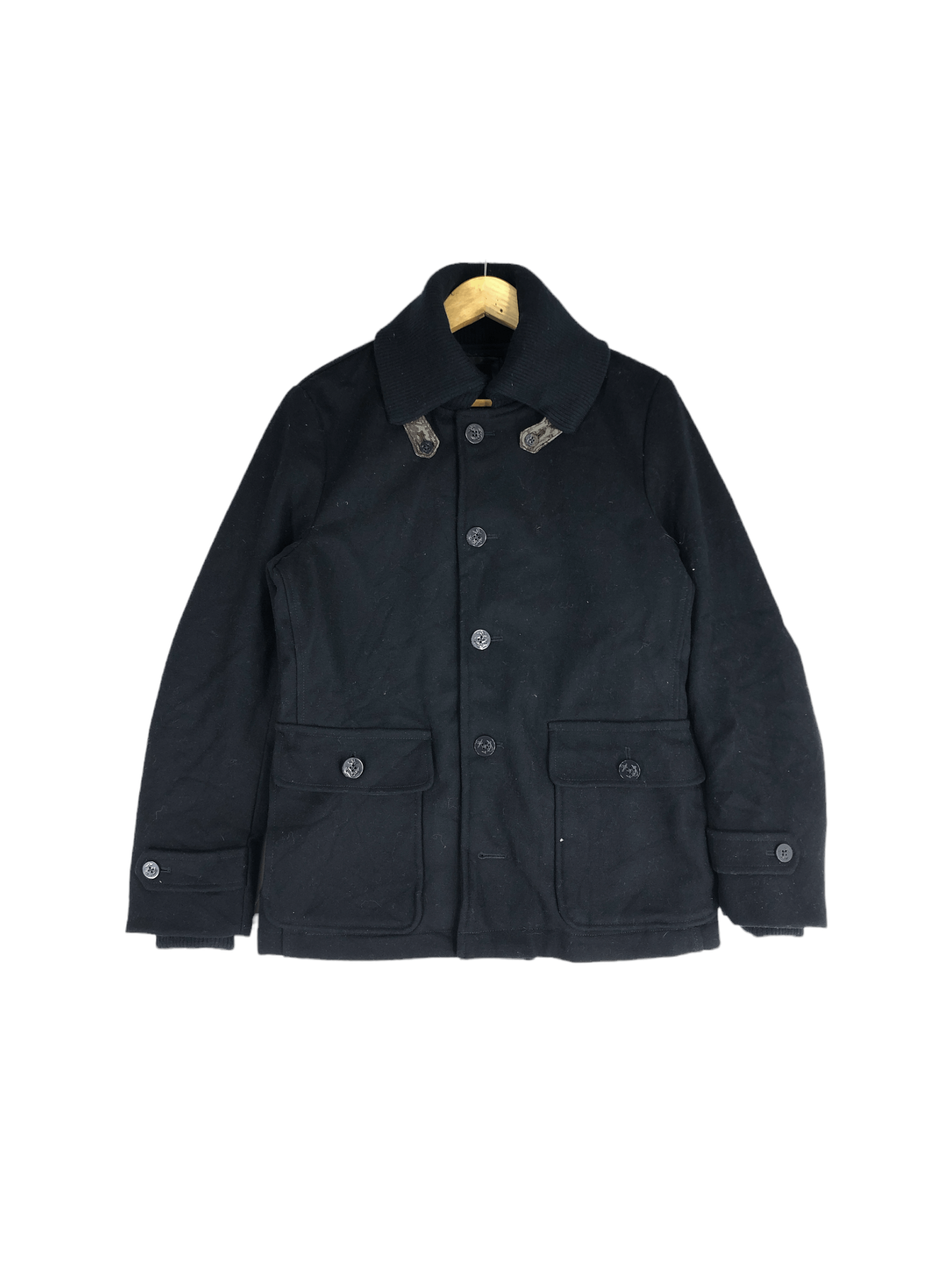 Ships Jet Blue | Grailed