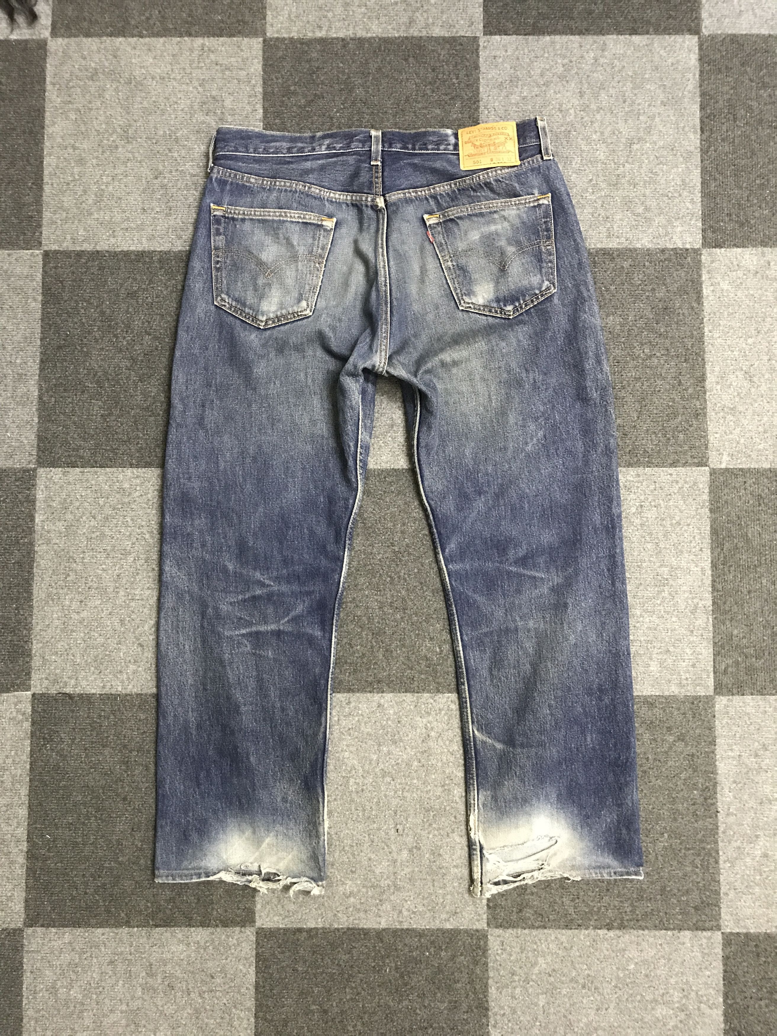 Levi's VL176- Vintage Levis 501 Blue Wash Jeans Size US 35 - 9 Thumbnail