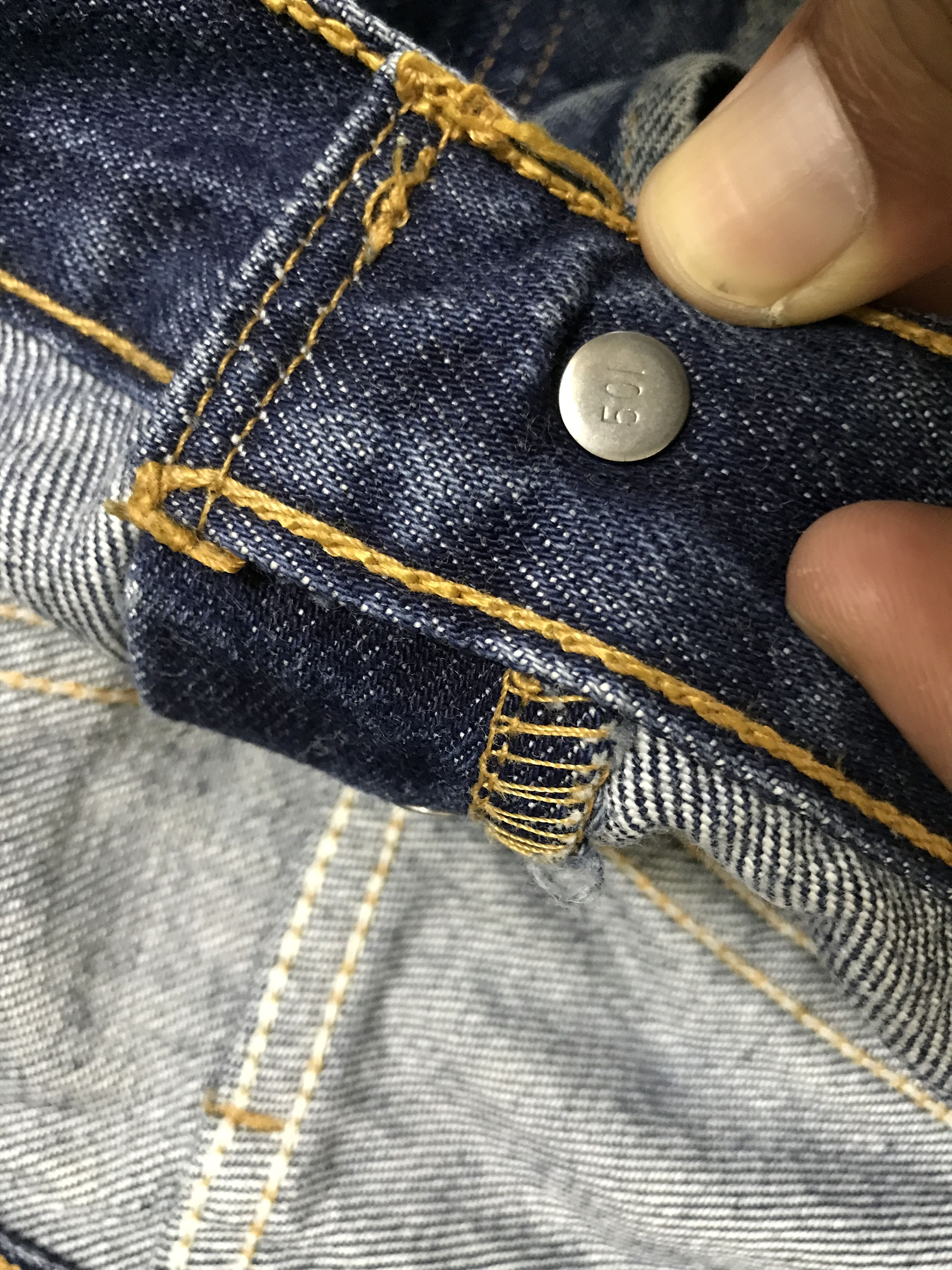 Levi's VL176- Vintage Levis 501 Blue Wash Jeans Size US 35 - 8 Thumbnail