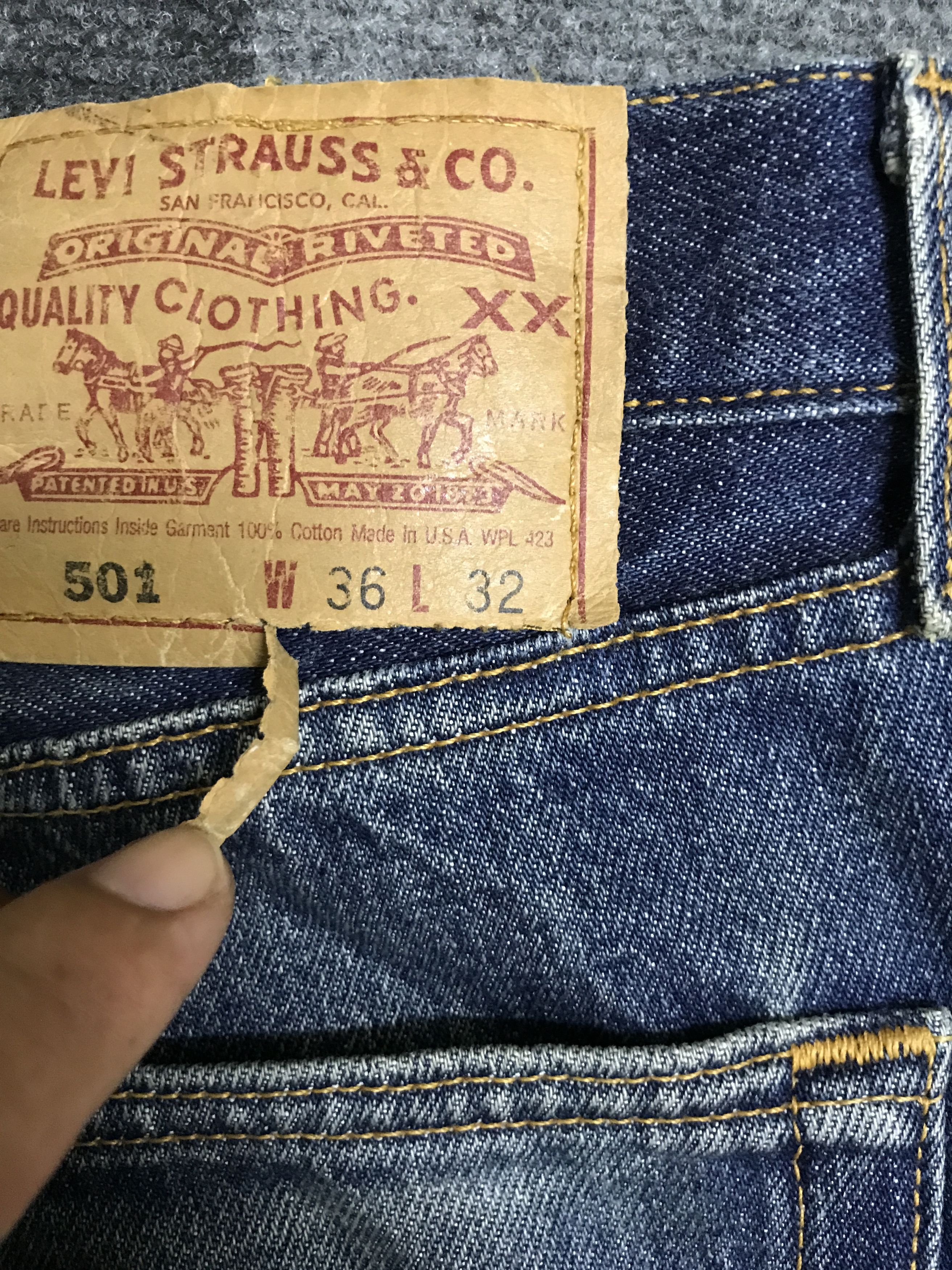 Levi's VL176- Vintage Levis 501 Blue Wash Jeans Size US 35 - 17 Thumbnail