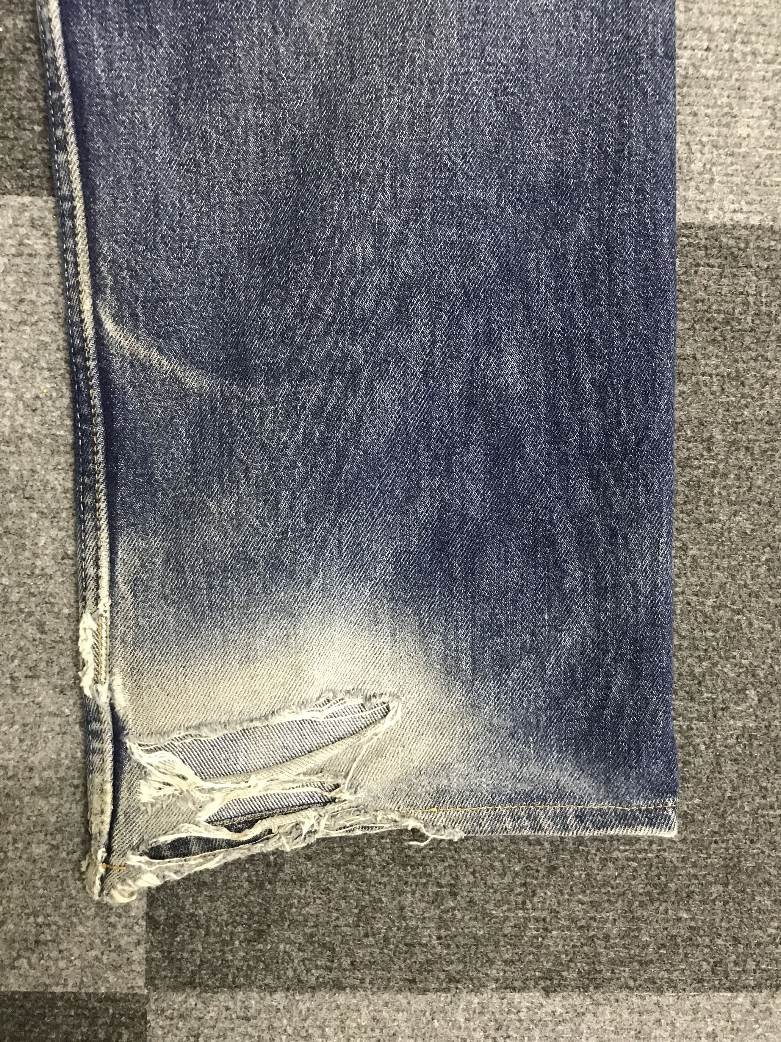 Levi's VL176- Vintage Levis 501 Blue Wash Jeans Size US 35 - 14 Thumbnail