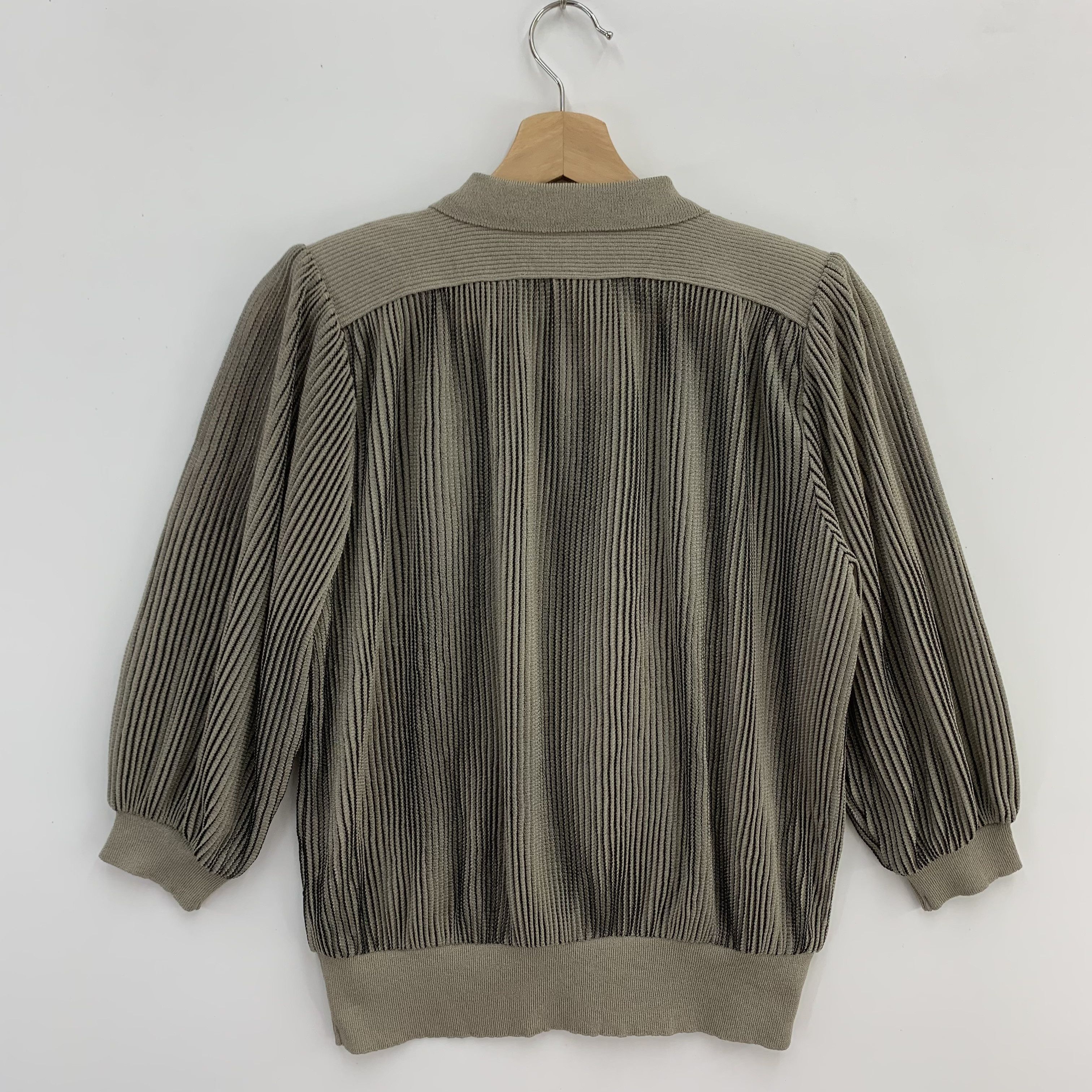 Japanese Brand Vintage Wool Knit Shirt Knitwear Pullover Size M / US 6-8 / IT 42-44 - 2 Thumbnail