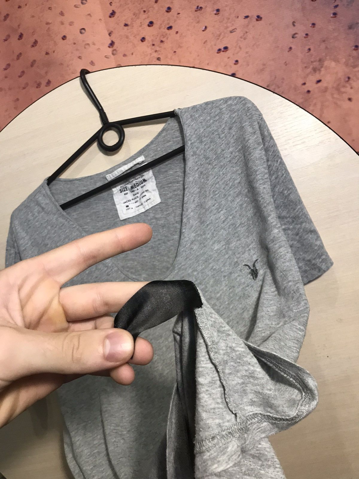 Allsaints Allsaints luxury streetwear v-neck tee Size US M / EU 48-50 / 2 - 5 Thumbnail
