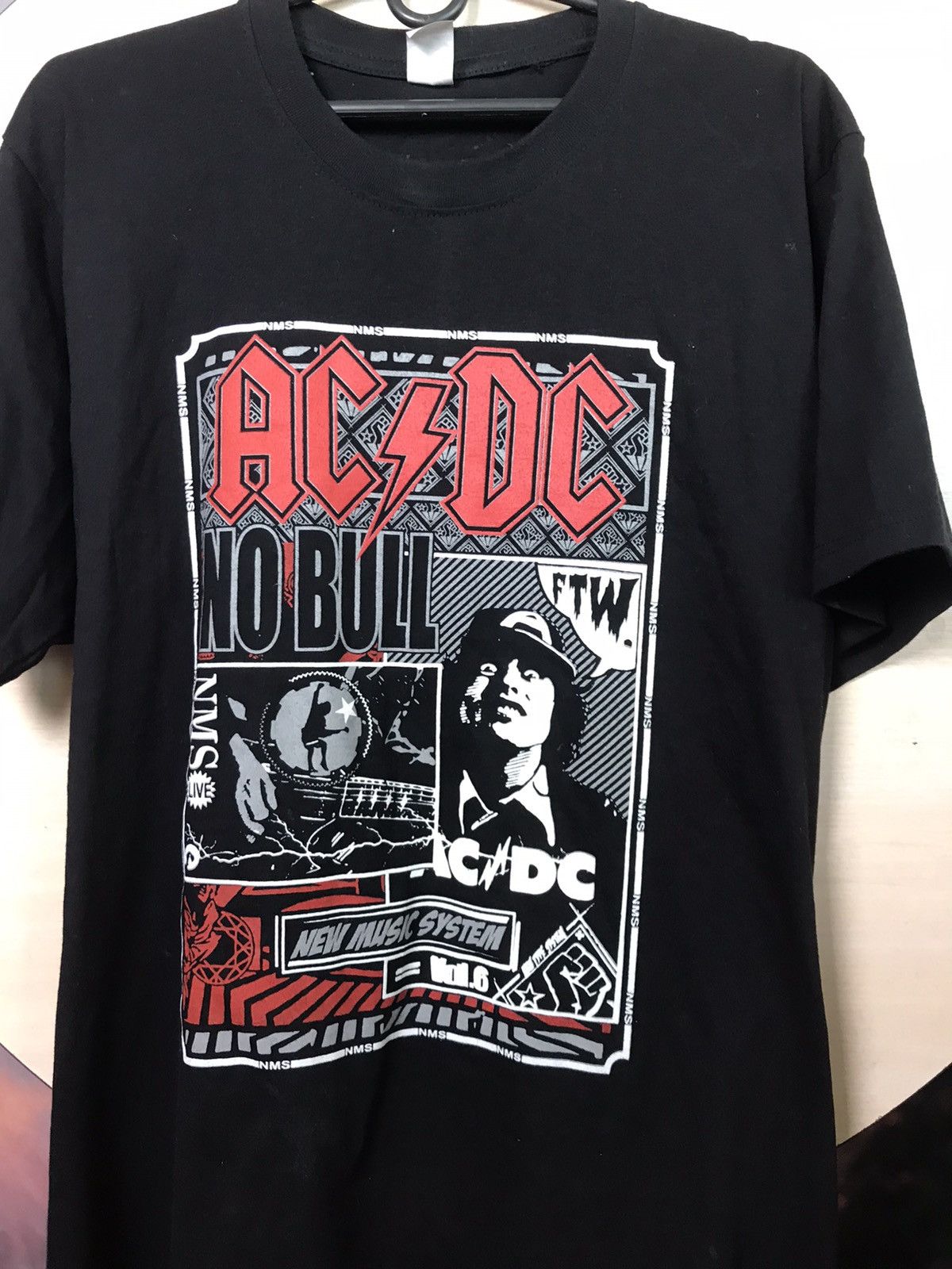 AC/DC × Band Tees × Vintage Vintage Ac Dc band rock tee Size US XL / EU 56 / 4 - 2 Thumbnail