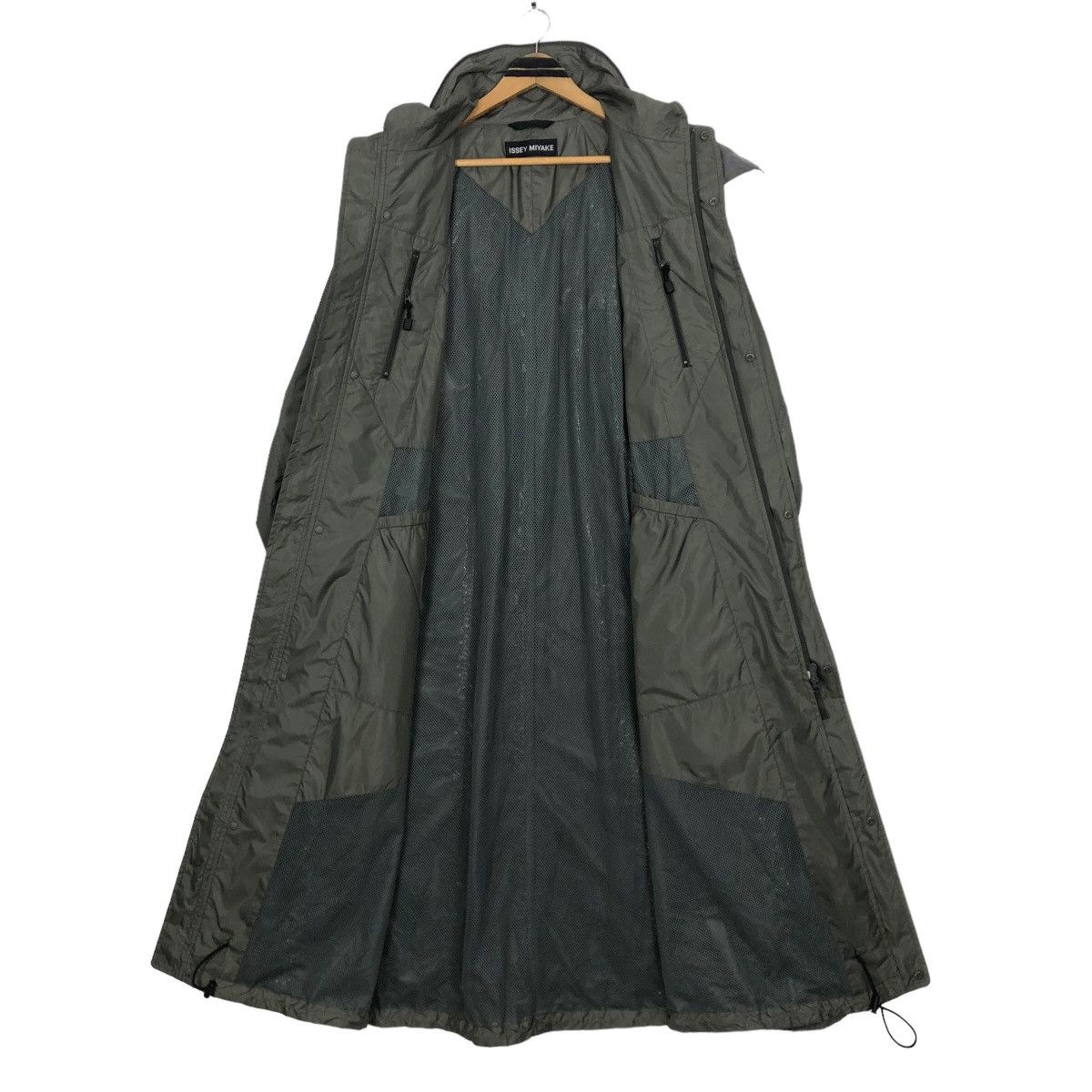 Issey Miyake Issey Miyake 2006 S/S Long Sleeve Nylon Wind Taffeta Coat Size US L / EU 52-54 / 3 - 12 Thumbnail