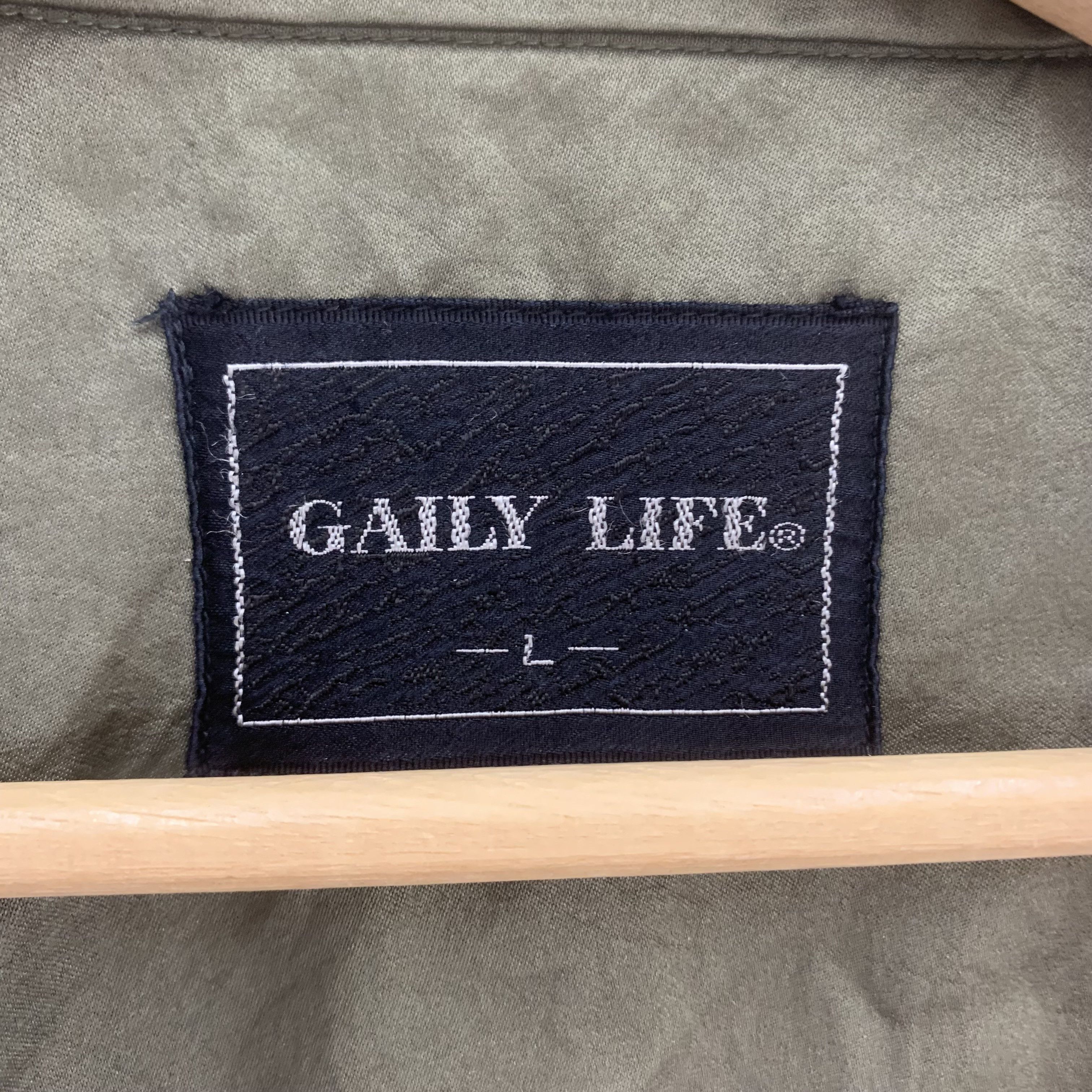 Japanese Brand Gaily Life Bomber Jacket Multipocket Olive Green Size US L / EU 52-54 / 3 - 12 Thumbnail