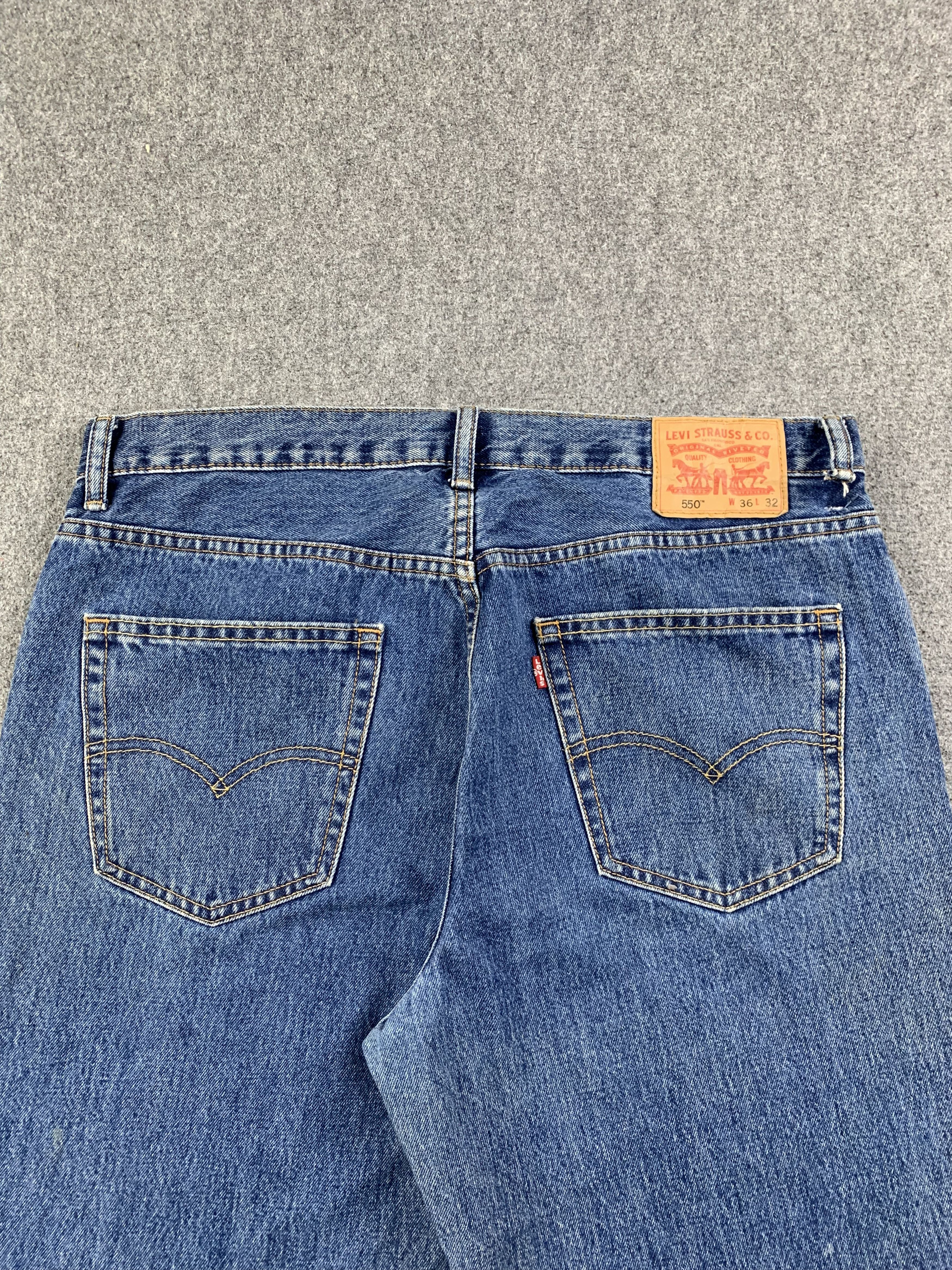 Levi's Vintage Levis 550 Light Blue Jeans DP2211 Size US 37 - 4 Thumbnail