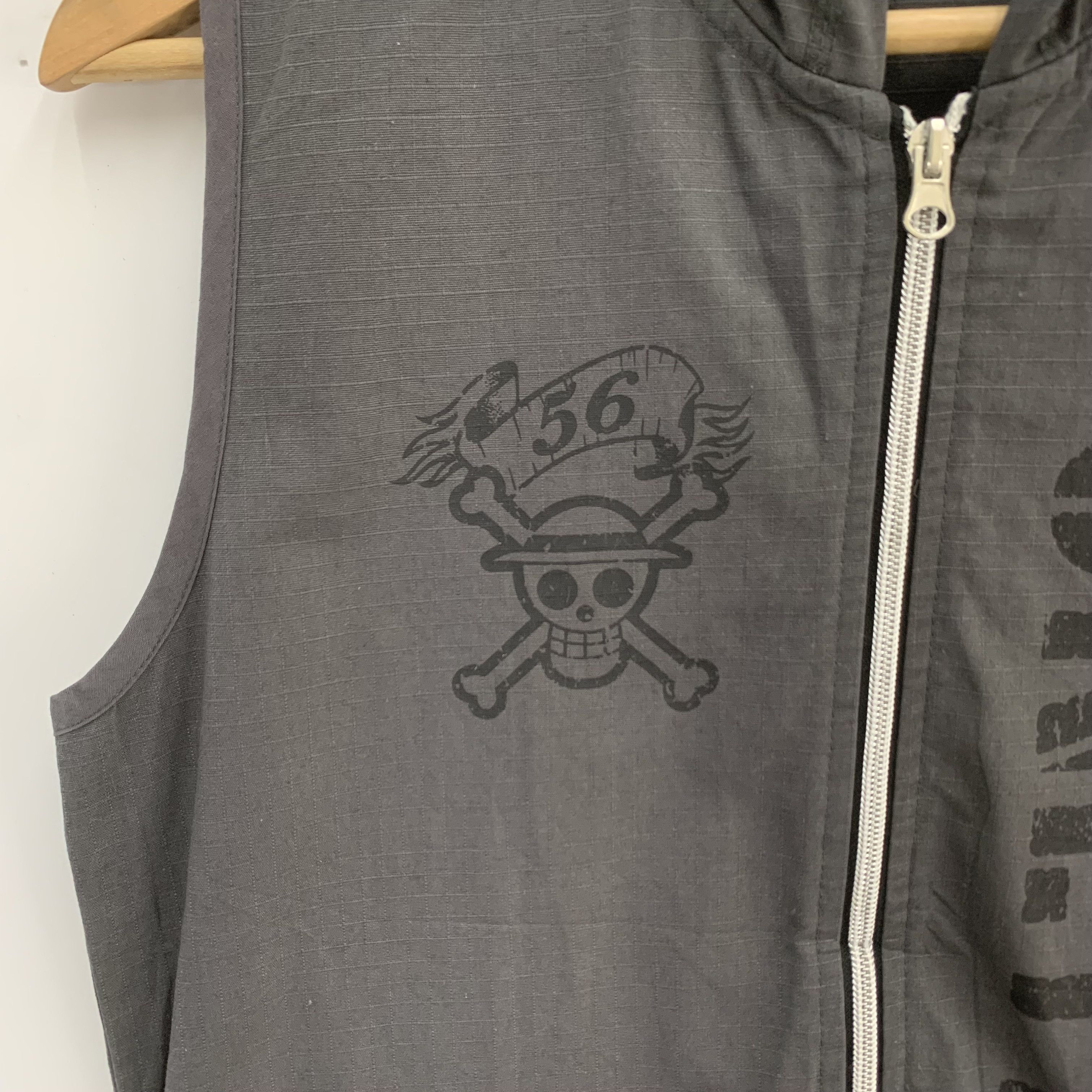Japanese Brand × One Piece One Piece Vest Hoodie Spell Out Size US S / EU 44-46 / 1 - 6 Thumbnail