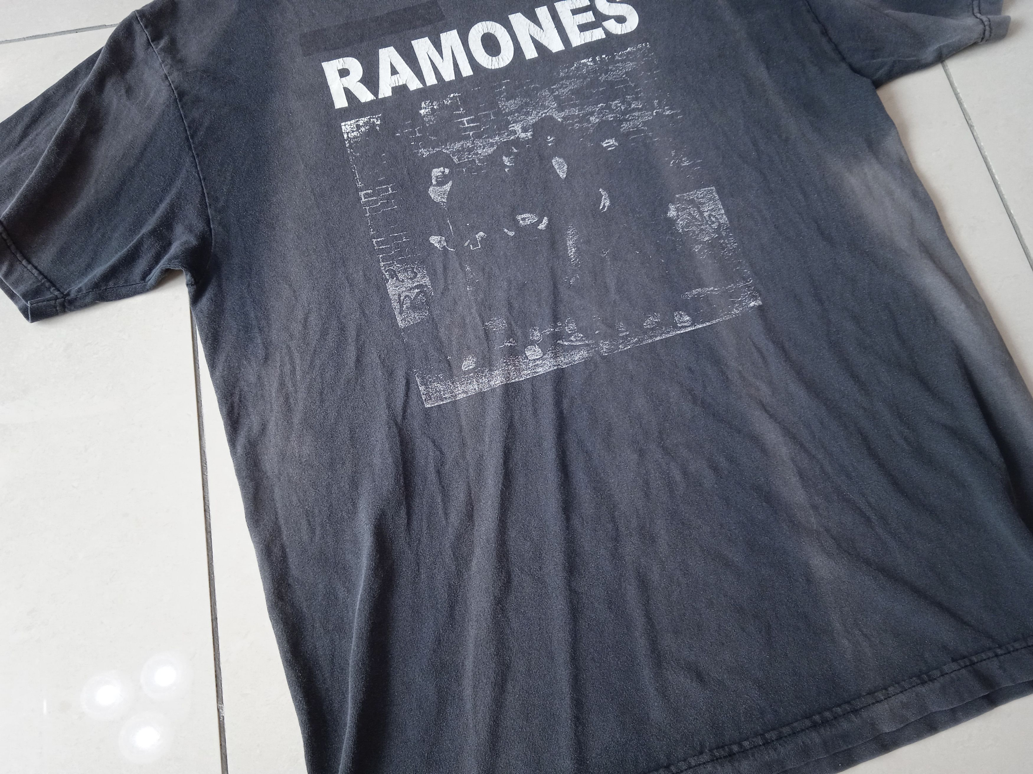 Band Tees × Vintage Vintage 2000s Ramones T-Shirt Size US L / EU 52-54 / 3 - 5 Thumbnail