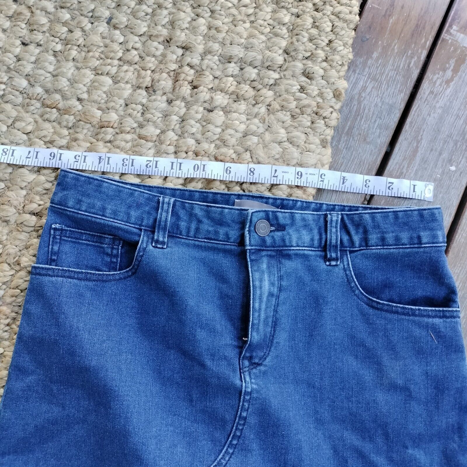 Designer Sussan Skirt Denim Midi Low Rise Jean Straight Pencil Y2K Size 28" / US 6 / IT 42 - 8 Thumbnail