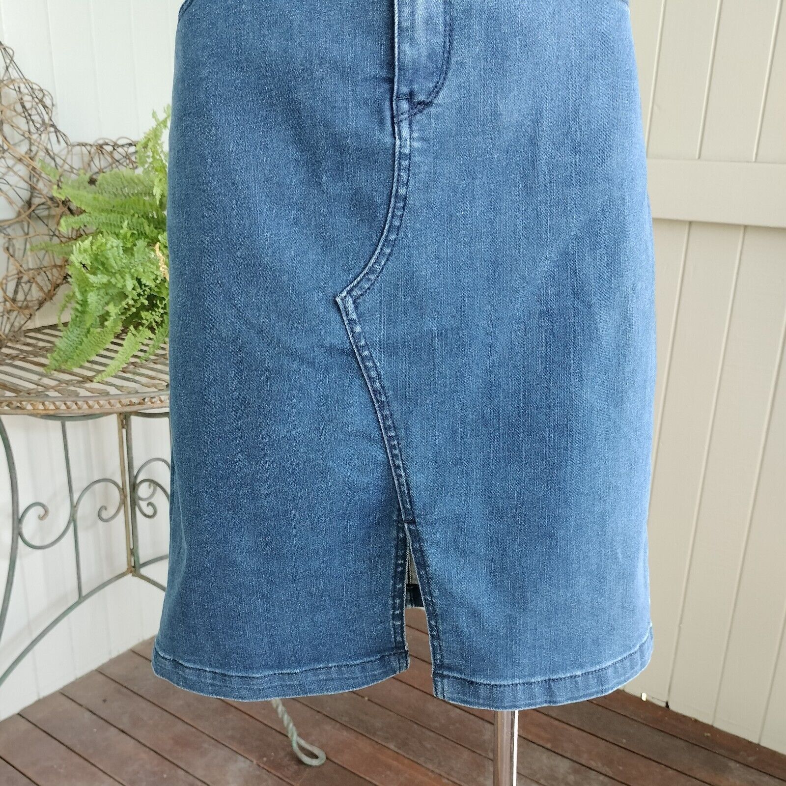 Designer Sussan Skirt Denim Midi Low Rise Jean Straight Pencil Y2K Size 28" / US 6 / IT 42 - 5 Thumbnail