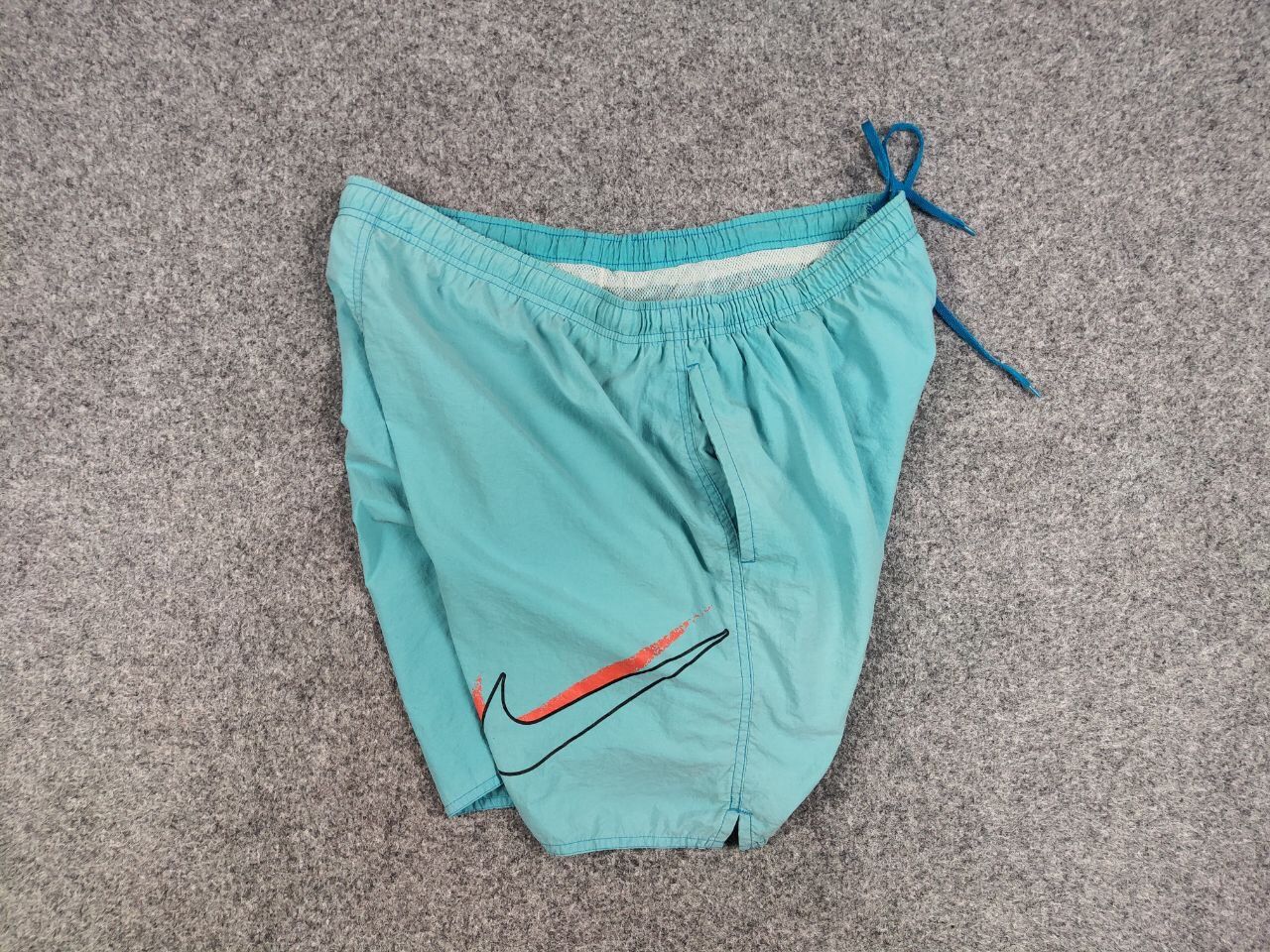 Nike Vintage 90's Nike Big Logo Swoosh Nylon Shorts Casual Size US 34 / EU 50 - 10 Thumbnail