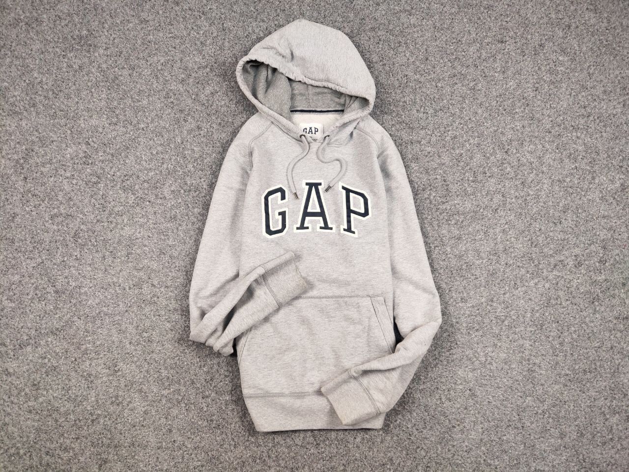 Gap Vintage Gap Blank Boxy Grey Hoodie Big Embroidered Logo Size US XL / EU 56 / 4 - 11 Thumbnail