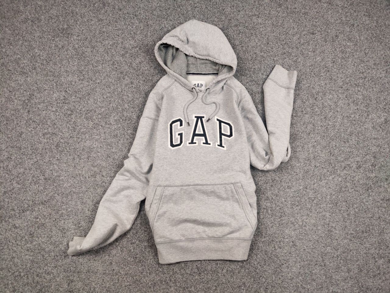 Gap Vintage Gap Blank Boxy Grey Hoodie Big Embroidered Logo Size US XL / EU 56 / 4 - 12 Thumbnail