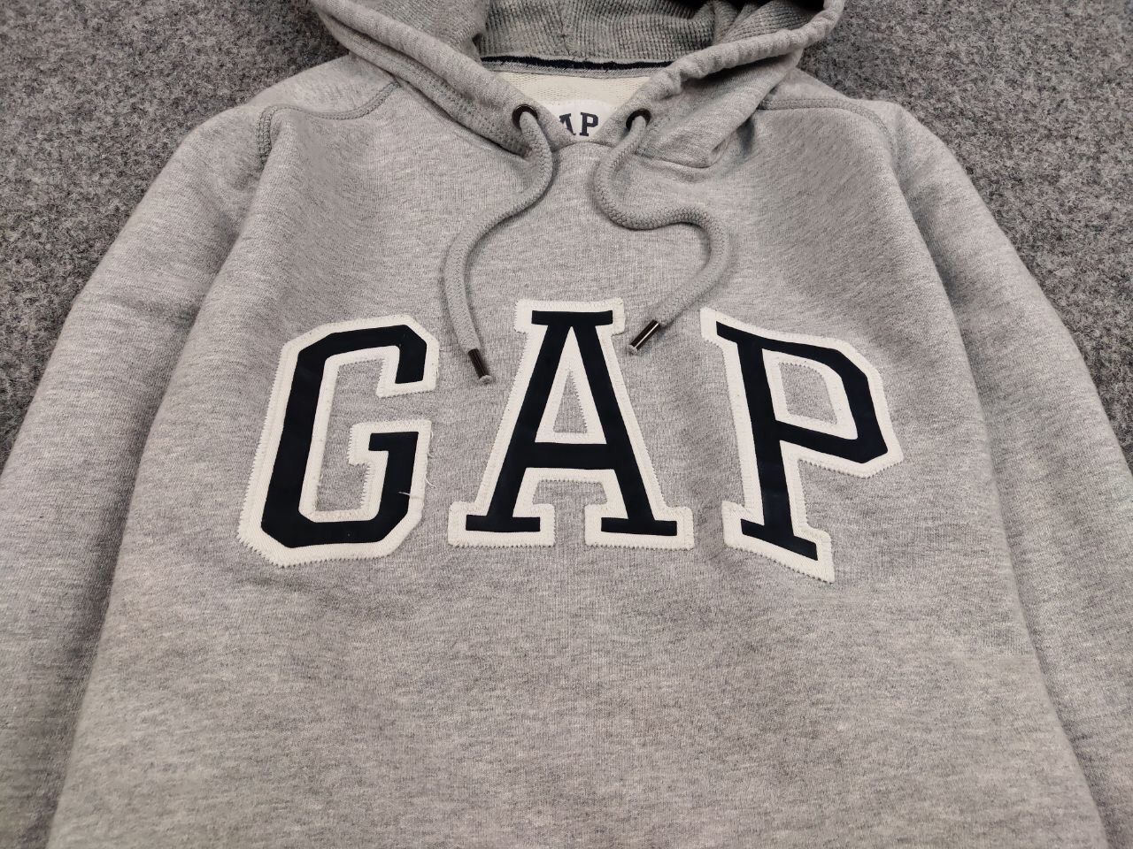 Gap Vintage Gap Blank Boxy Grey Hoodie Big Embroidered Logo Size US XL / EU 56 / 4 - 10 Thumbnail