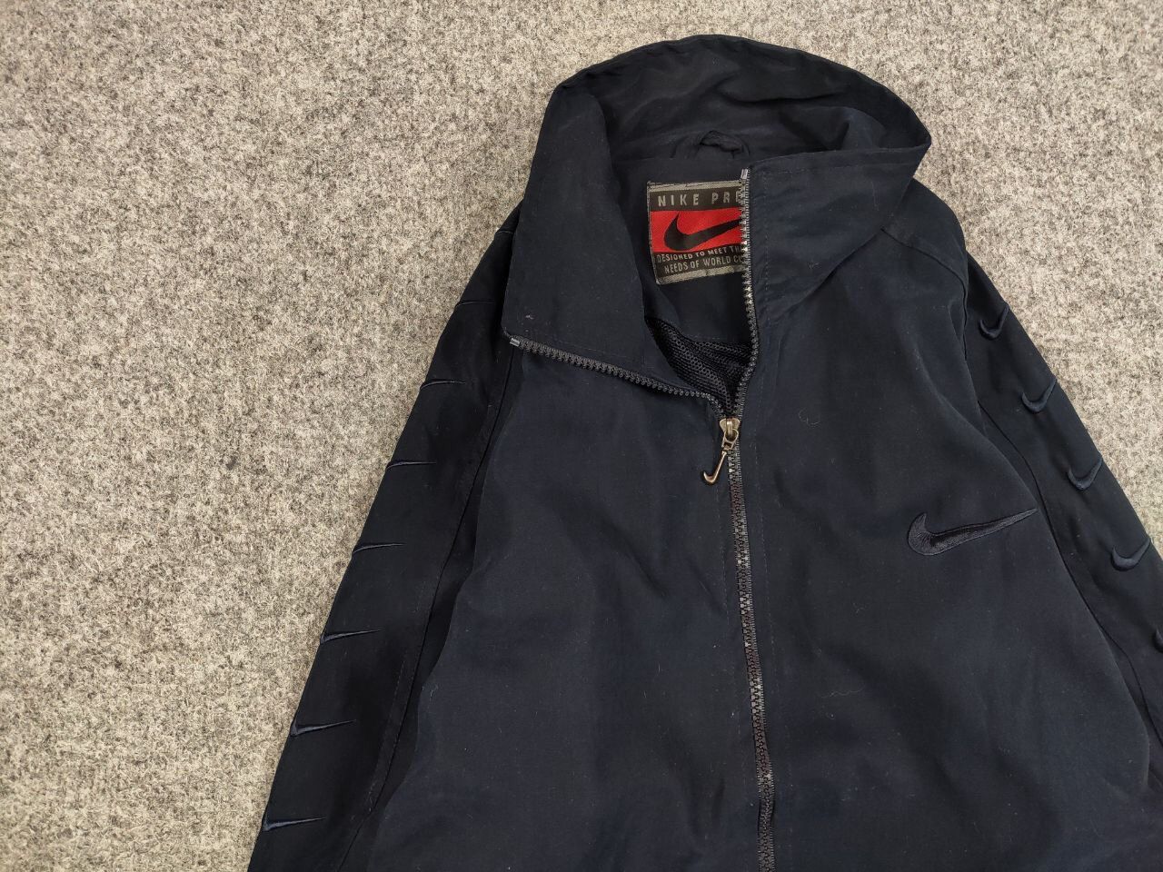 Nike Vintage 90's Nike Premier Dark Blue Logo Light Trek Jacket Size US L / EU 52-54 / 3 - 11 Thumbnail