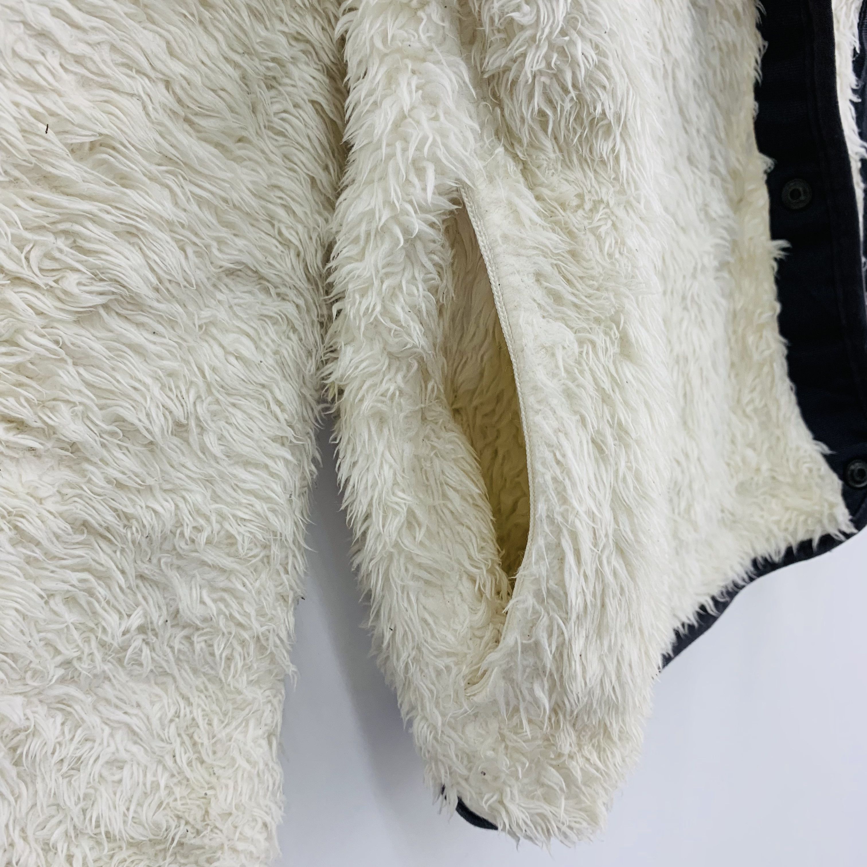 Champion Champion Faux Fur Sweater Size L / US 10 / IT 46 - 8 Thumbnail