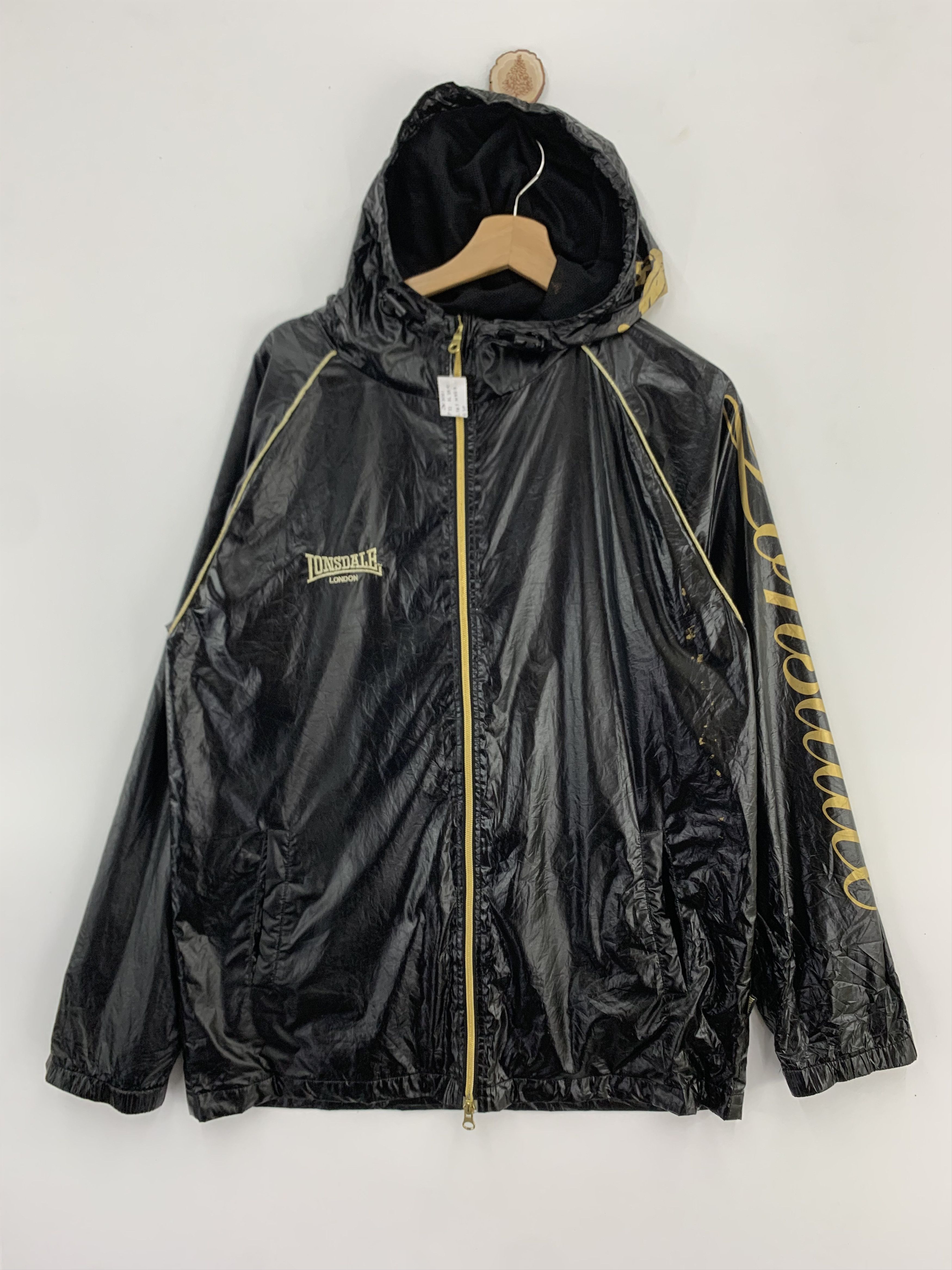 image of Lonsdale London Windbreaker Jacket Embroidered in Black, Men's (Size XL)
