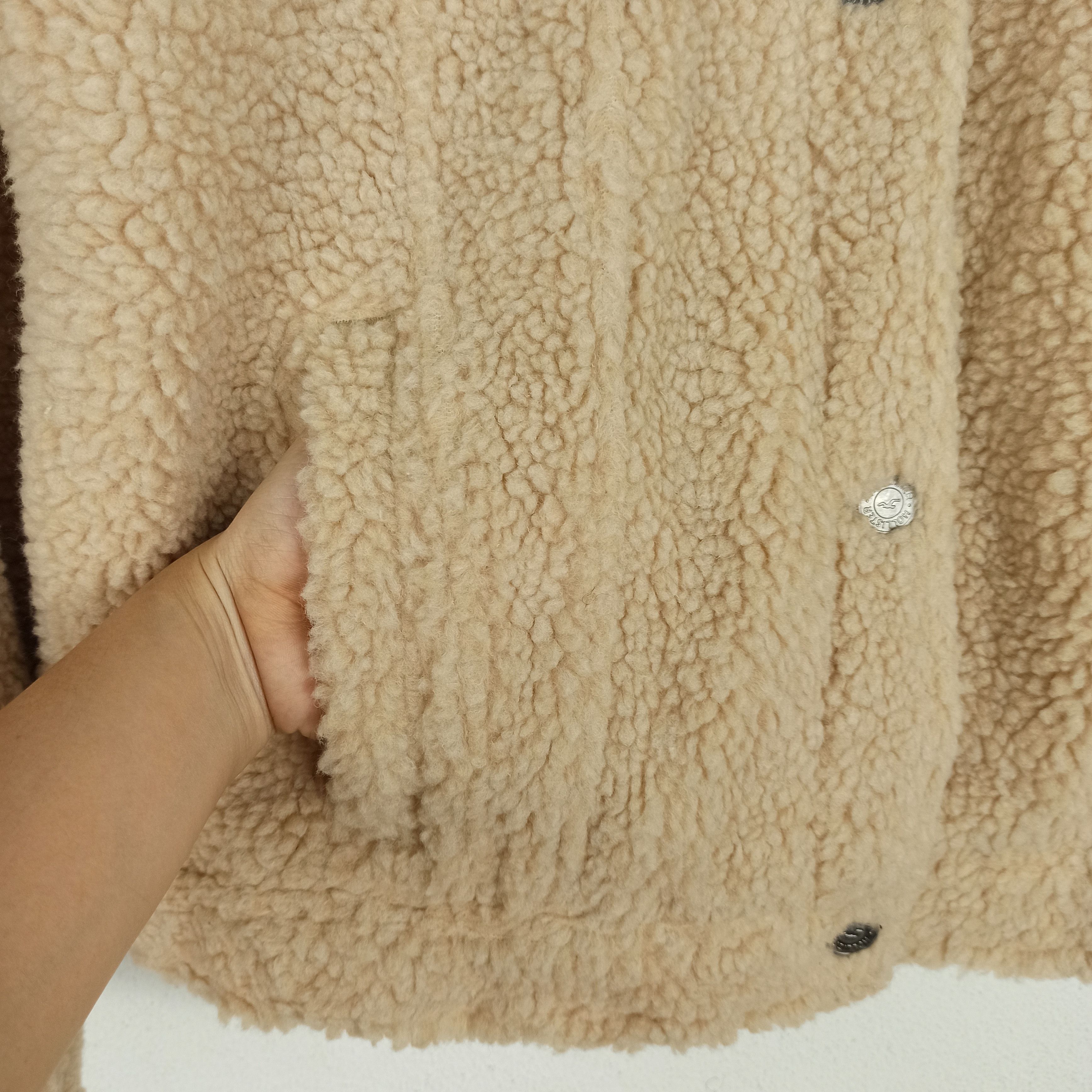 Hollister Faux Fur Hollister Deadstock Size US XL / EU 56 / 4 - 4 Thumbnail