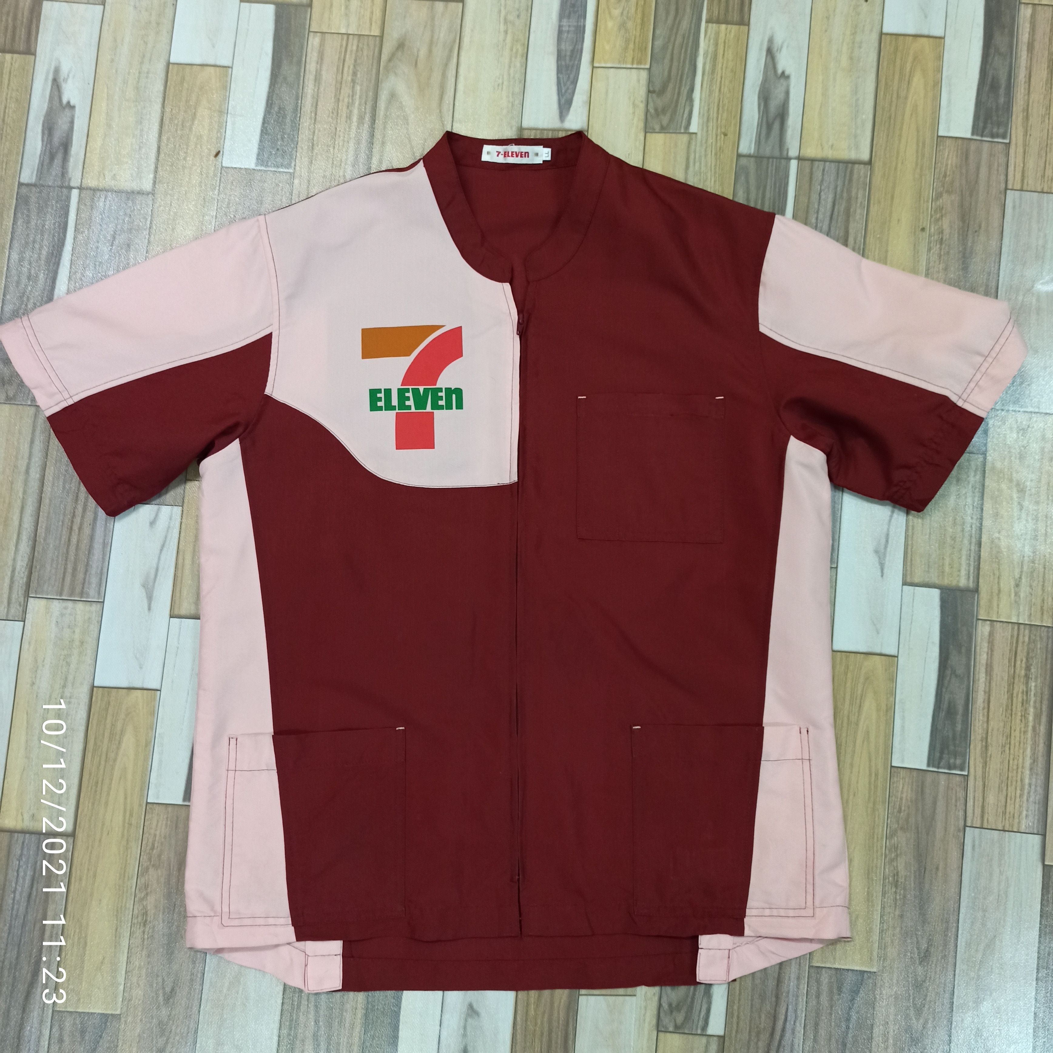 Vintage 🔥Vintage🔥 7 Eleven Workers Uniform Size US XL / EU 56 / 4 - 1 Thumbnail
