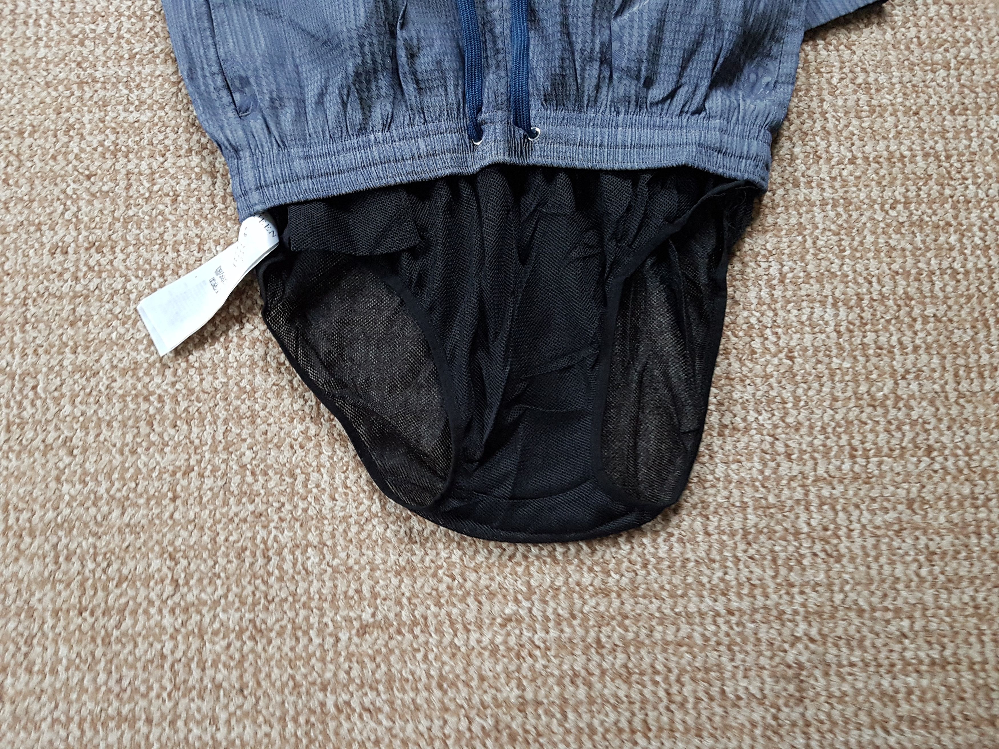 Alexander McQueen Alexander McQueen skull swim shorts made in Italy Size US 30 / EU 46 - 9 Thumbnail