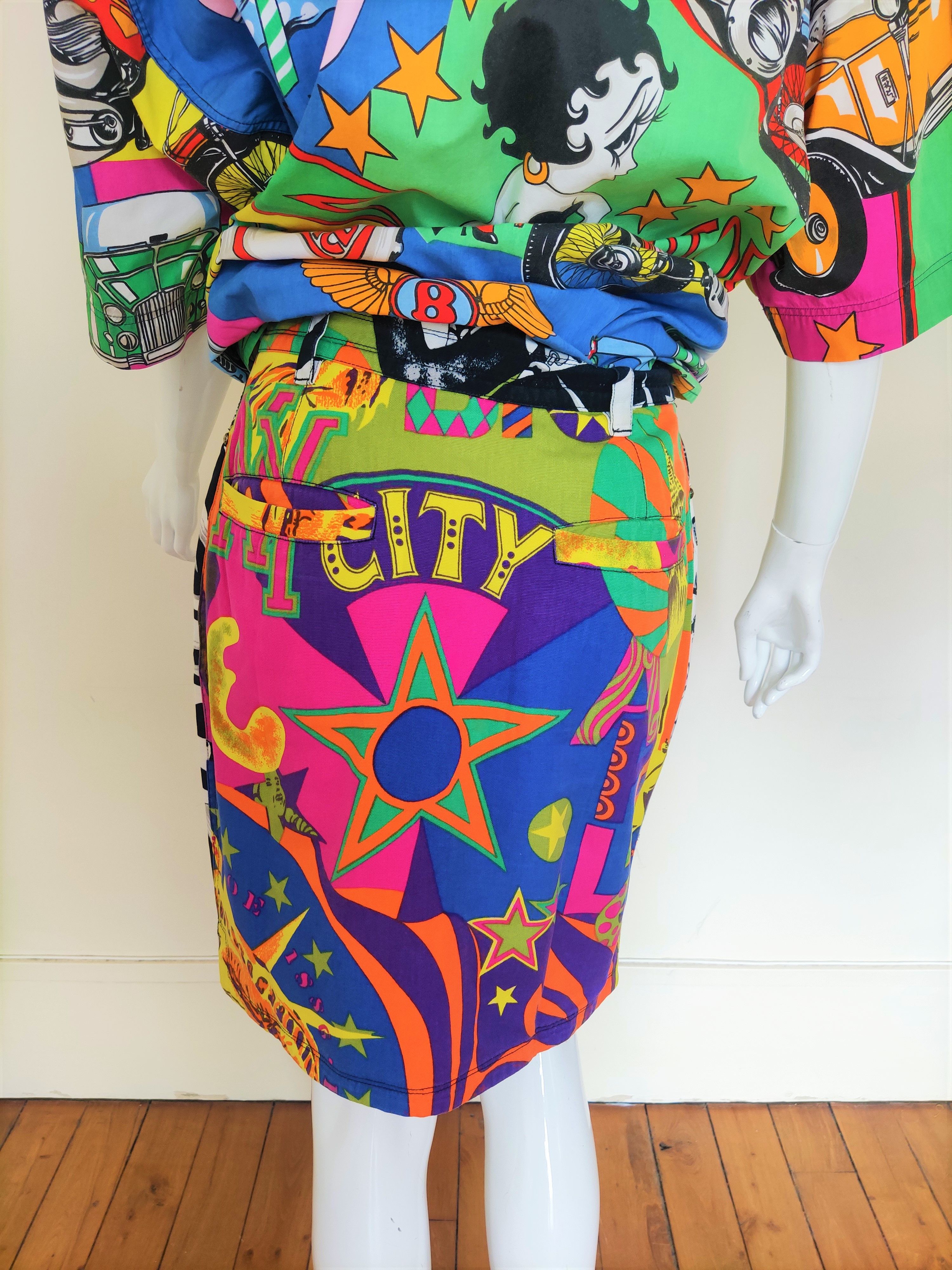 Gianni Versace Manhattan New York City Vintage 90s Skirt