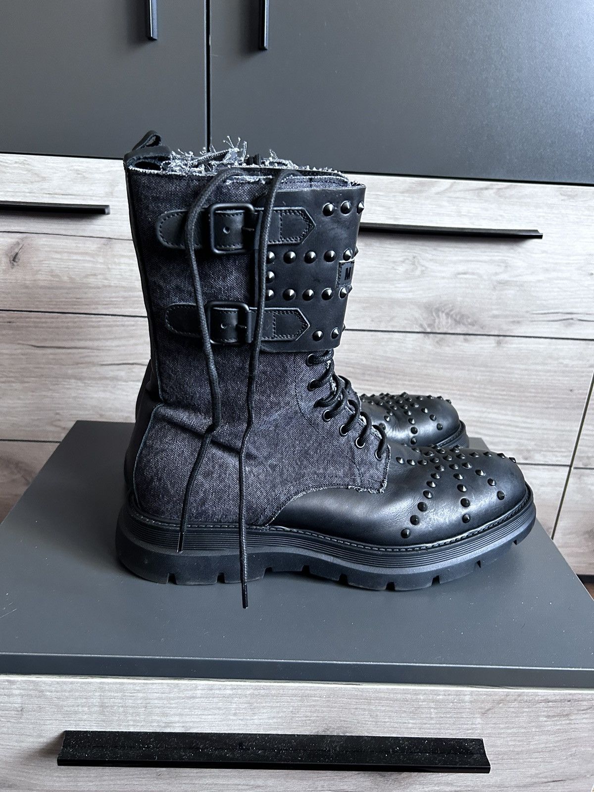 Le Mont St. Michel MICH e SIMON boots | Grailed