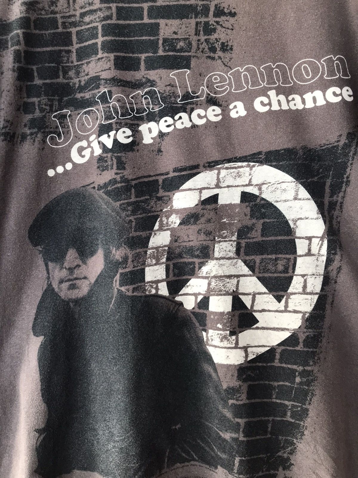 Band Tees Vintage John Lennon Give Peace of Chance Band Tee Size US M / EU 48-50 / 2 - 2 Thumbnail