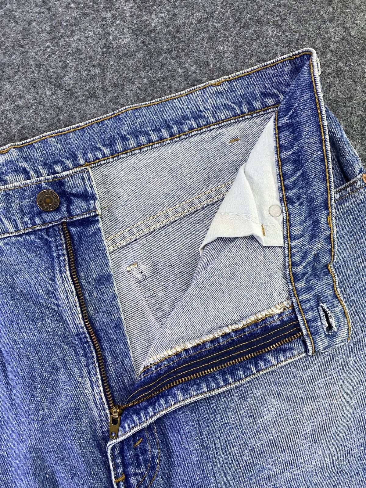 Levi's 90s Vintage Levi's 517 Orange Tab Blue Wash Jeans - J590 Size US 40 / EU 56 - 3 Thumbnail