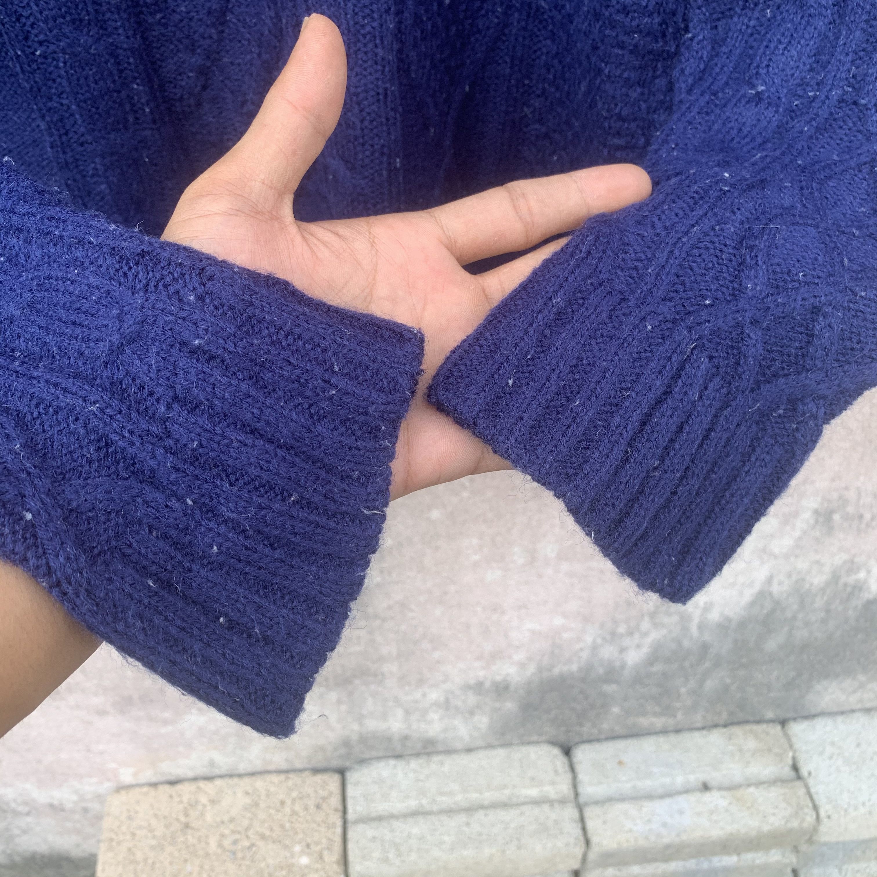 Aran Isles Knitwear Blue Tornado Isle Turnisan Knitting Southwestern Sweater Size US S / EU 44-46 / 1 - 4 Thumbnail