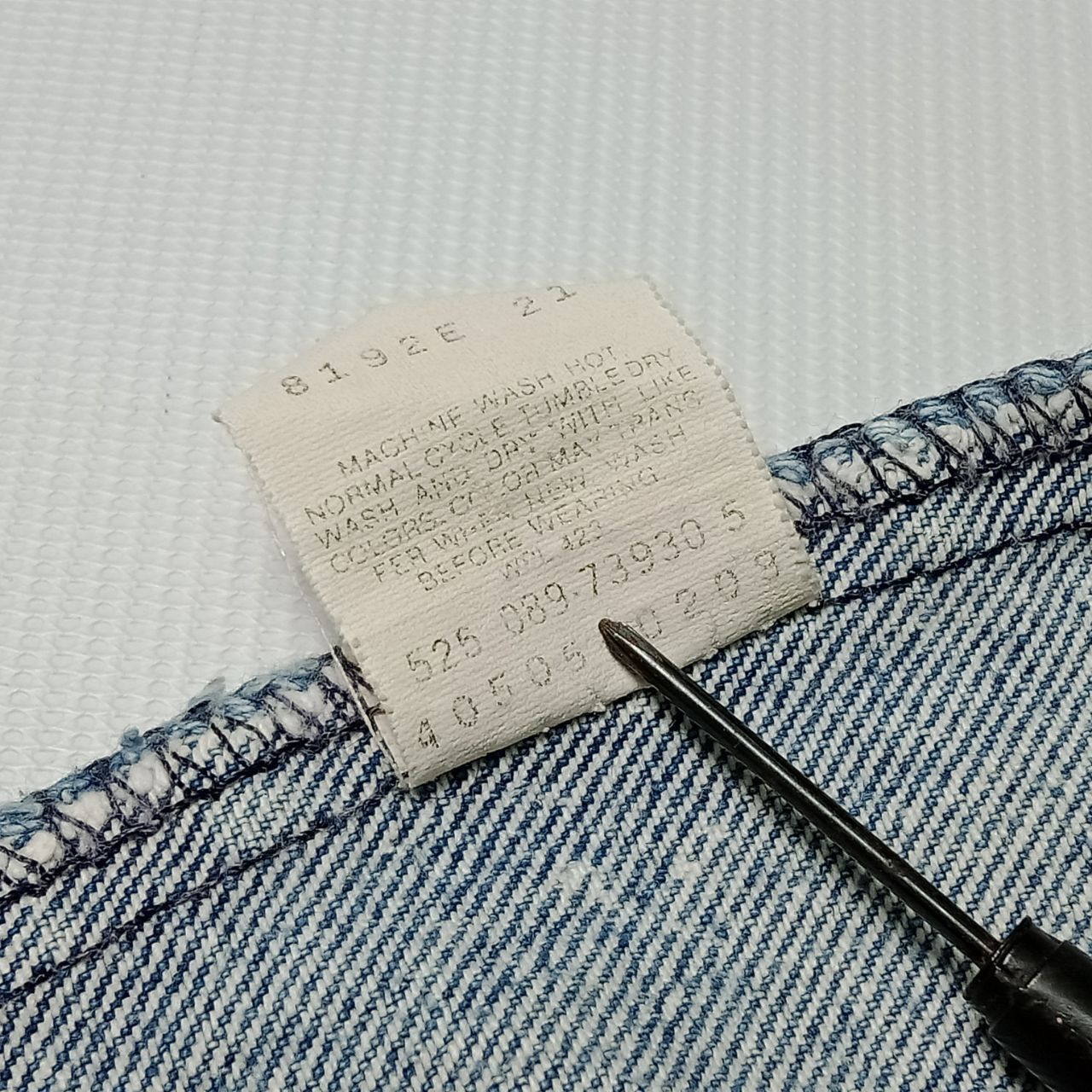 Levi's × Levi's Vintage Clothing Distressed 80s Levi's 40505-0209 Acid Wash Jeans Size US 28 / EU 44 - 9 Thumbnail