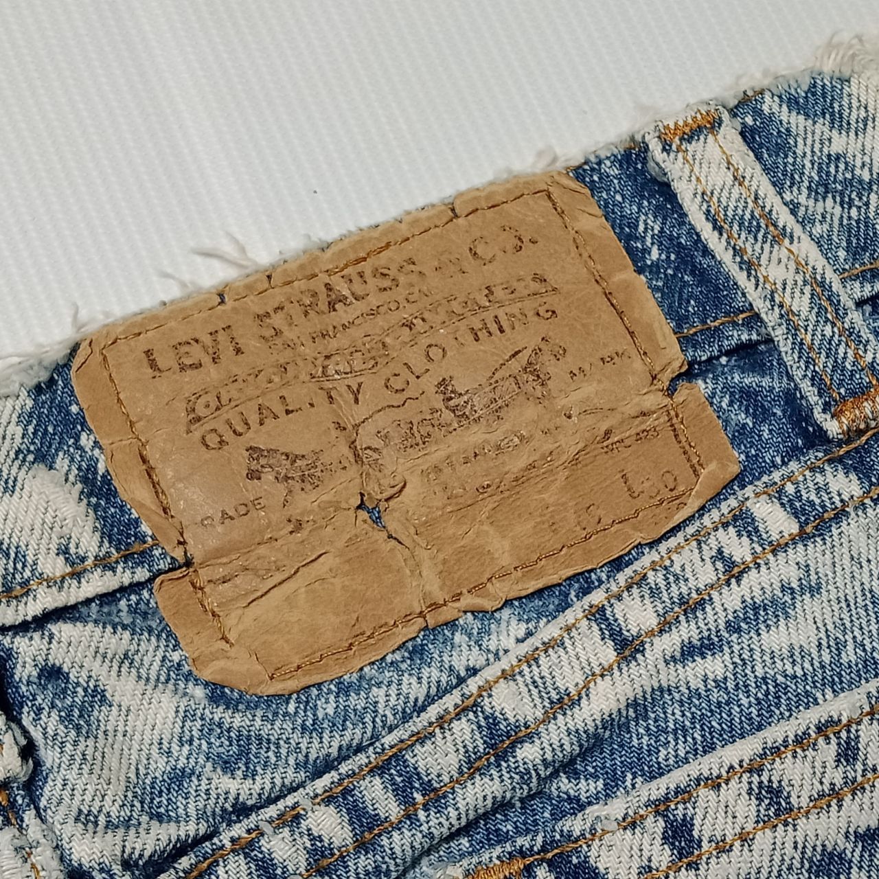 Levi's × Levi's Vintage Clothing Distressed 80s Levi's 40505-0209 Acid Wash Jeans Size US 28 / EU 44 - 6 Thumbnail