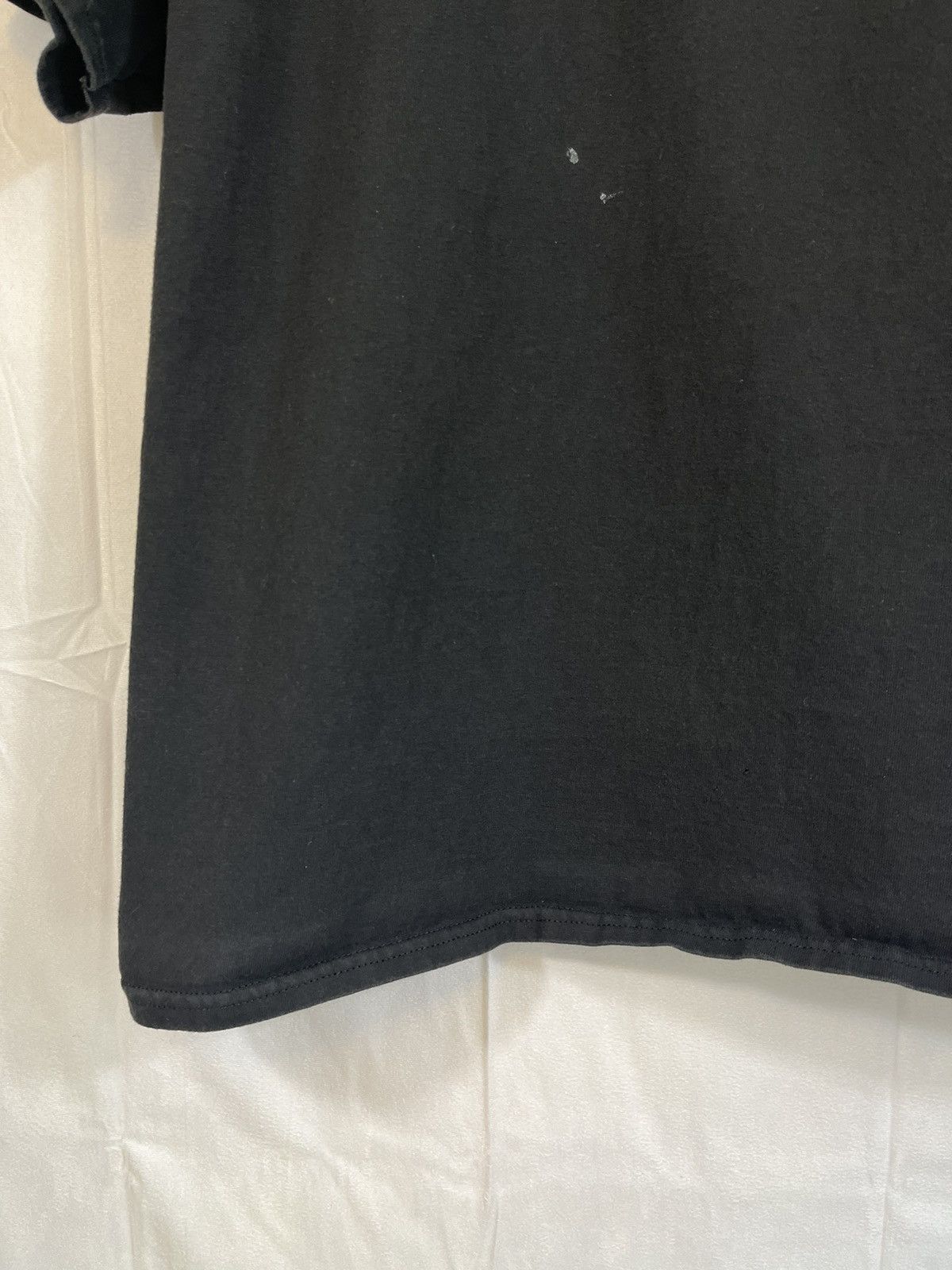 Vintage Frequently Being Investigated FBI Parody Distressed Tee Size US L / EU 52-54 / 3 - 5 Thumbnail
