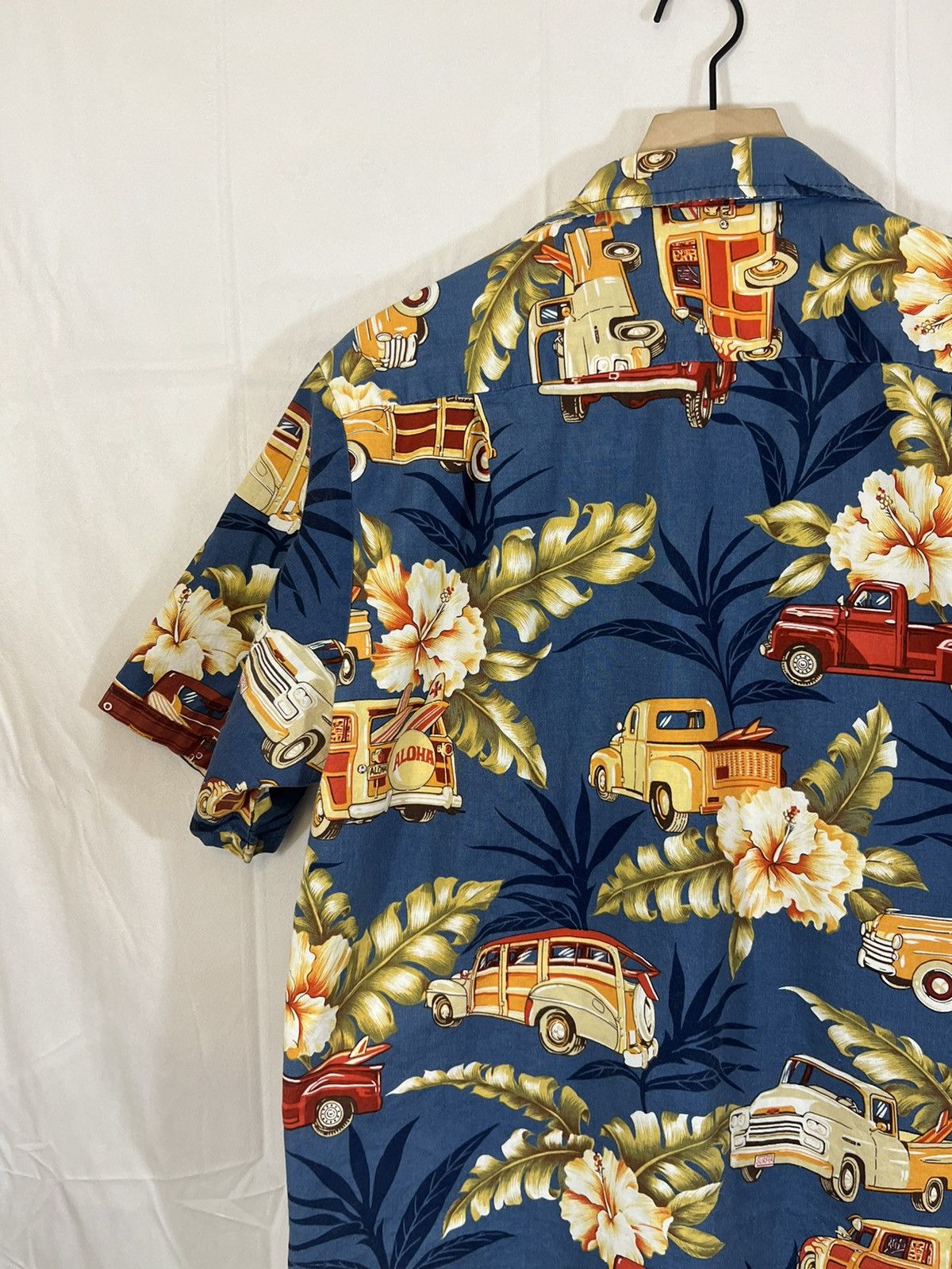Vintage Vintage Made In Hawaii Car Surf Shirt Size US L / EU 52-54 / 3 - 11 Thumbnail
