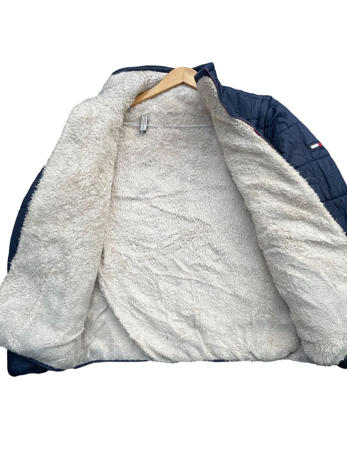 Tommy Hilfiger Tommy Hilfiger Denim Reverseable Puffer Jacket Size US XL / EU 56 / 4 - 9 Thumbnail