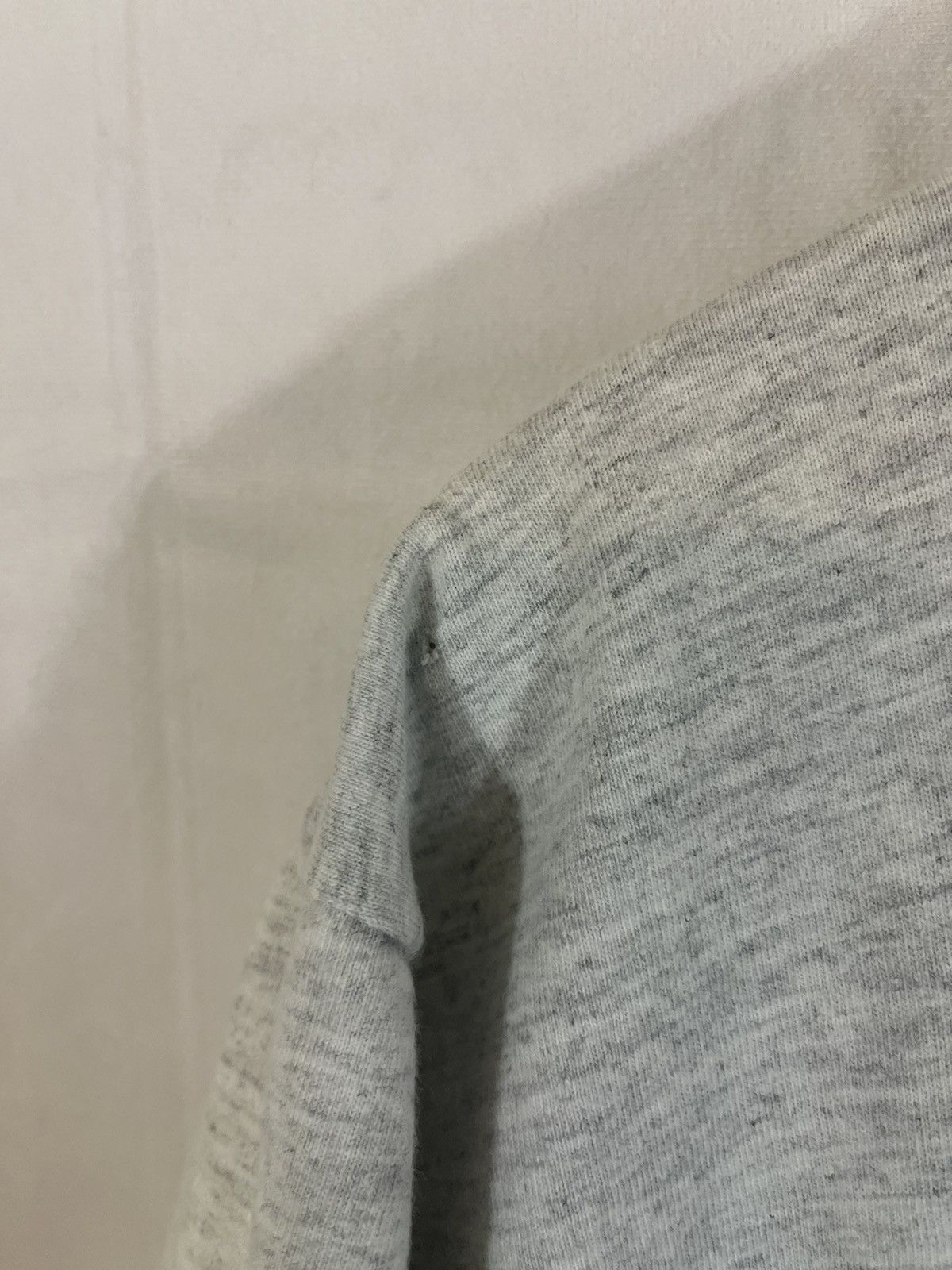 Russell Athletic × Vintage Vintage Russell Athletic Distressed Tee Size US L / EU 52-54 / 3 - 7 Thumbnail