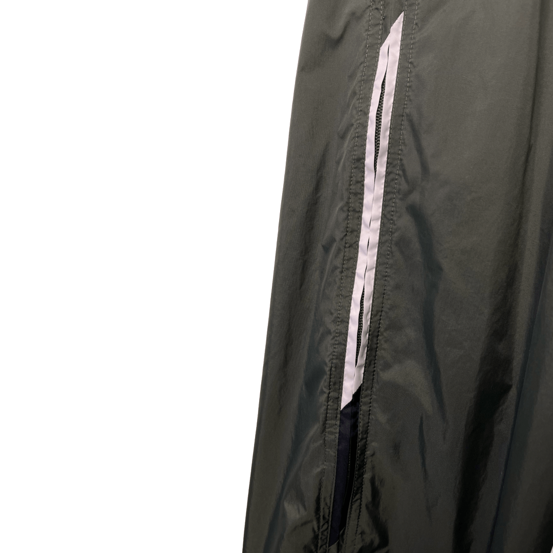 Nike Nike Swoosh Logo Sportswear Nylon Track Pants Vintage 90s Size US 32 / EU 48 - 5 Thumbnail