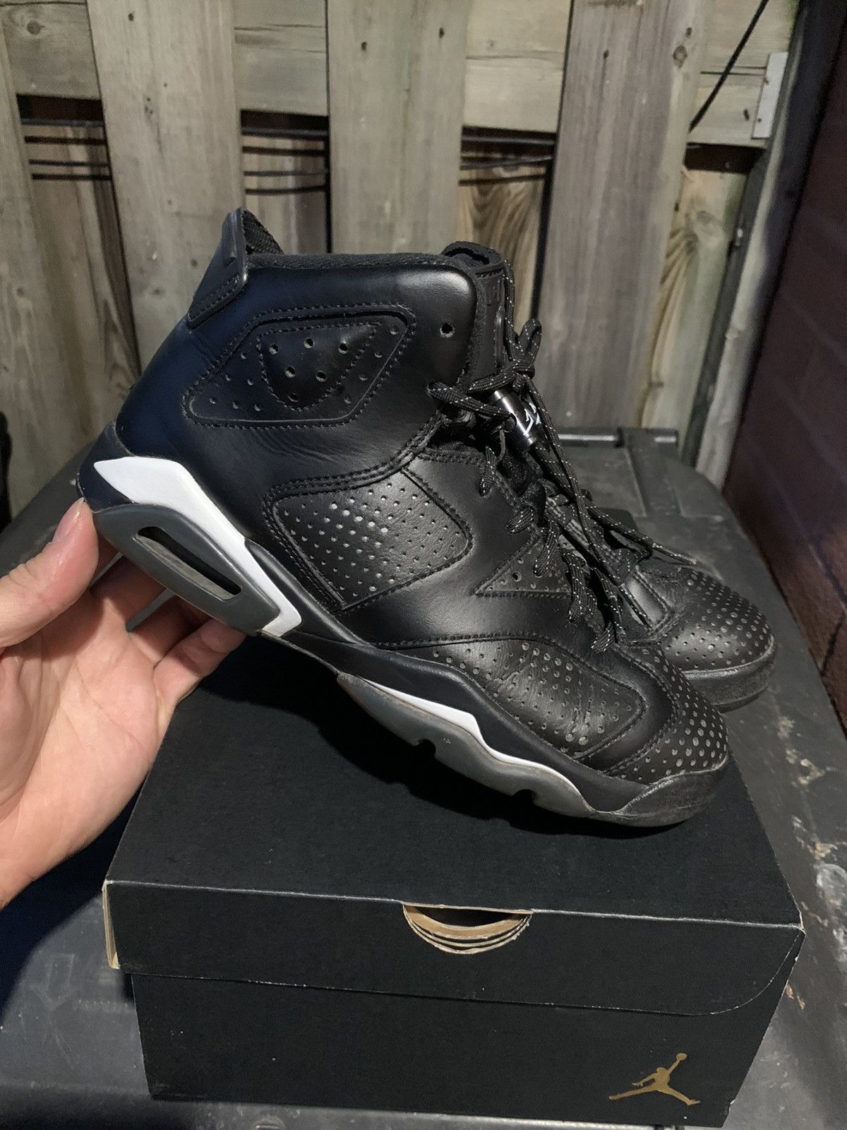 Jordan Brand × Nike Air Jordan 6 Retro GS Black Cat Size US 5 / EU 37 - 6 Thumbnail