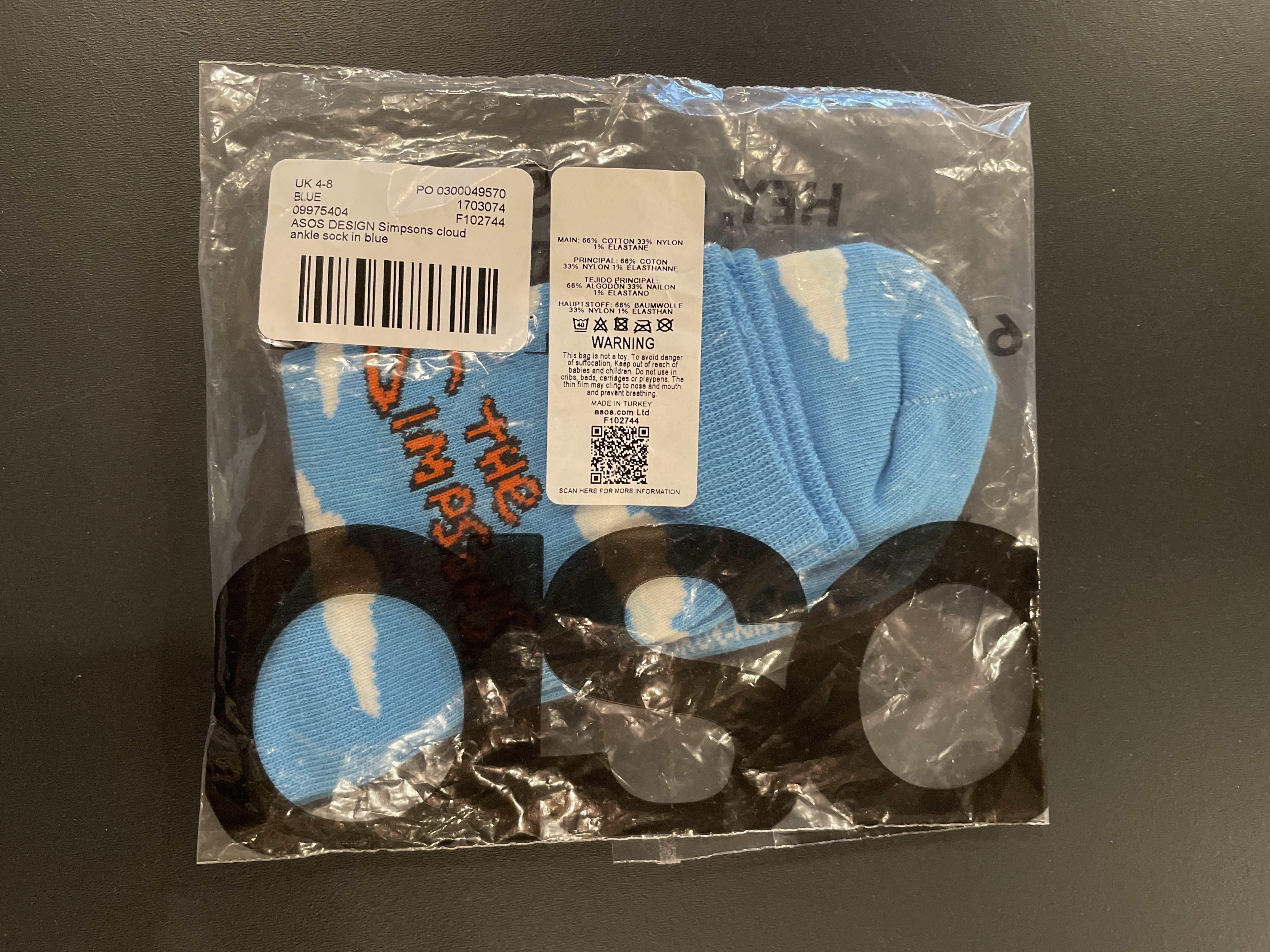 Asos × The Simpsons Size US 4.5-9 ASOS DESIGN Simpsons cloud ankle sock in blue Size ONE SIZE - 7 Thumbnail