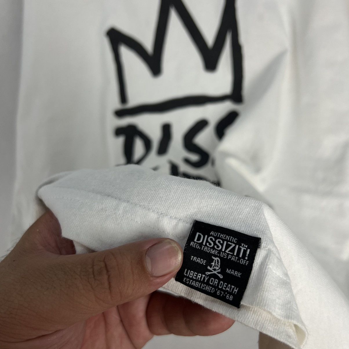 Japanese Brand VERY RARE DISSIZITI TEE BIG LOGO USA MADE PUNK STYLE DESIGN Size US XL / EU 56 / 4 - 11 Thumbnail