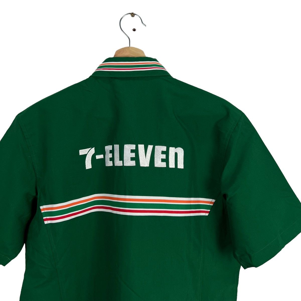 Japanese Brand VINTAGE WORK SHIRT BIG LOGO 7 ELEVEN BIG LOGO JAPAN Size US M / EU 48-50 / 2 - 8 Thumbnail
