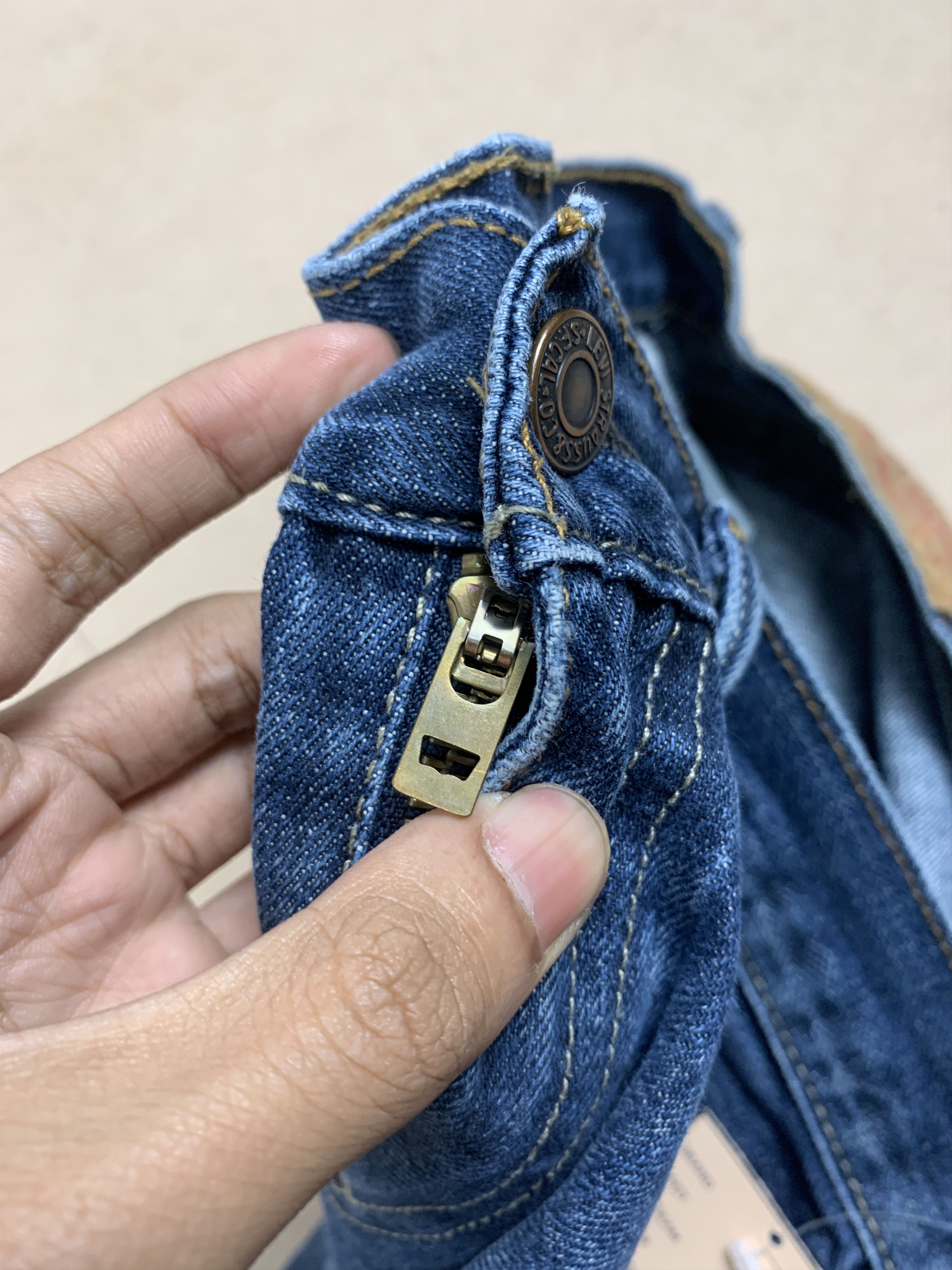 Levi's × Vintage Vintage LEVI'S 527 Flared Bootcut Faded Mid Wash Jeans Size US 36 / EU 52 - 20 Thumbnail