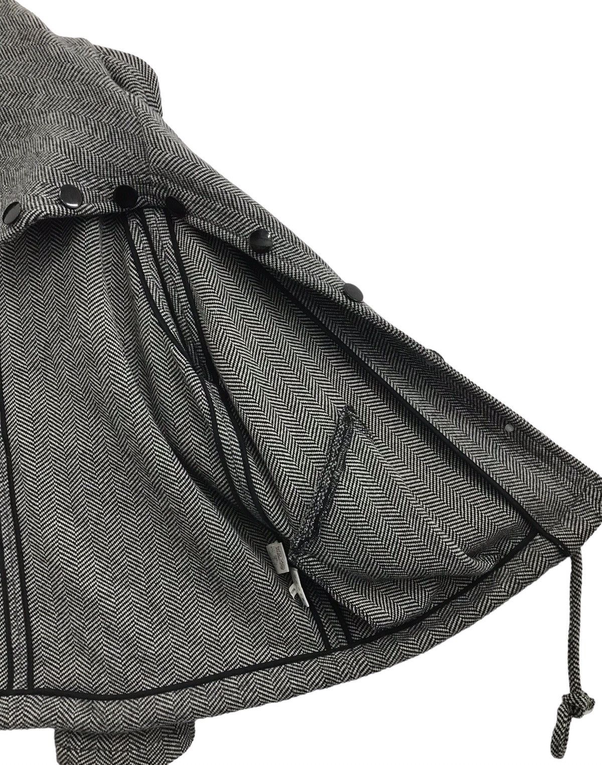 Pringle Of Scotland PRINGLE 1815 SCOTLAND ESTABLISHED HAWICK SCOTLAND COAT Size M / US 6-8 / IT 42-44 - 8 Thumbnail