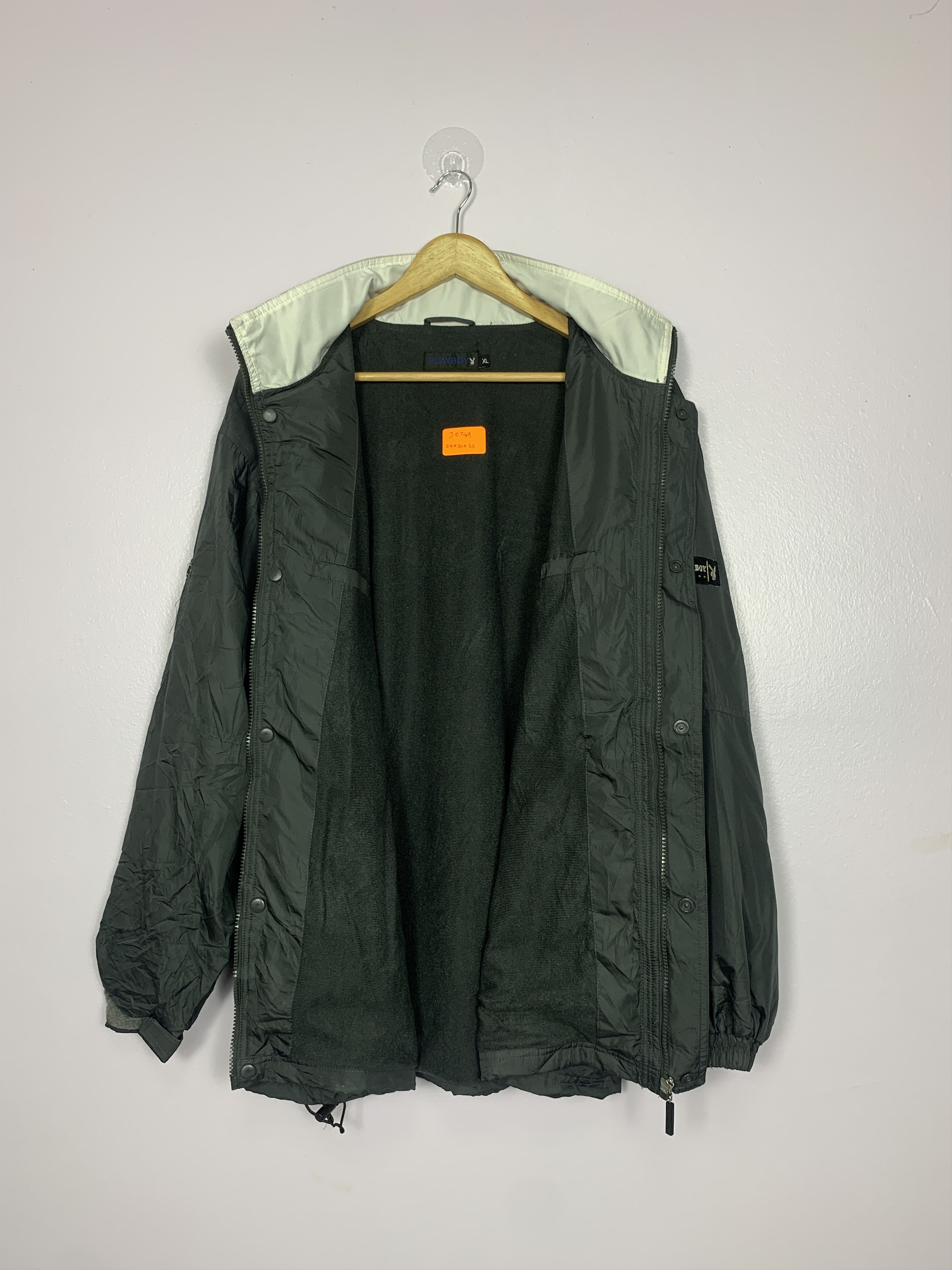 Playboy Vintage PLAYBOY Windbreaker Big Logo Jacket J0743 Size US L / EU 52-54 / 3 - 13 Thumbnail