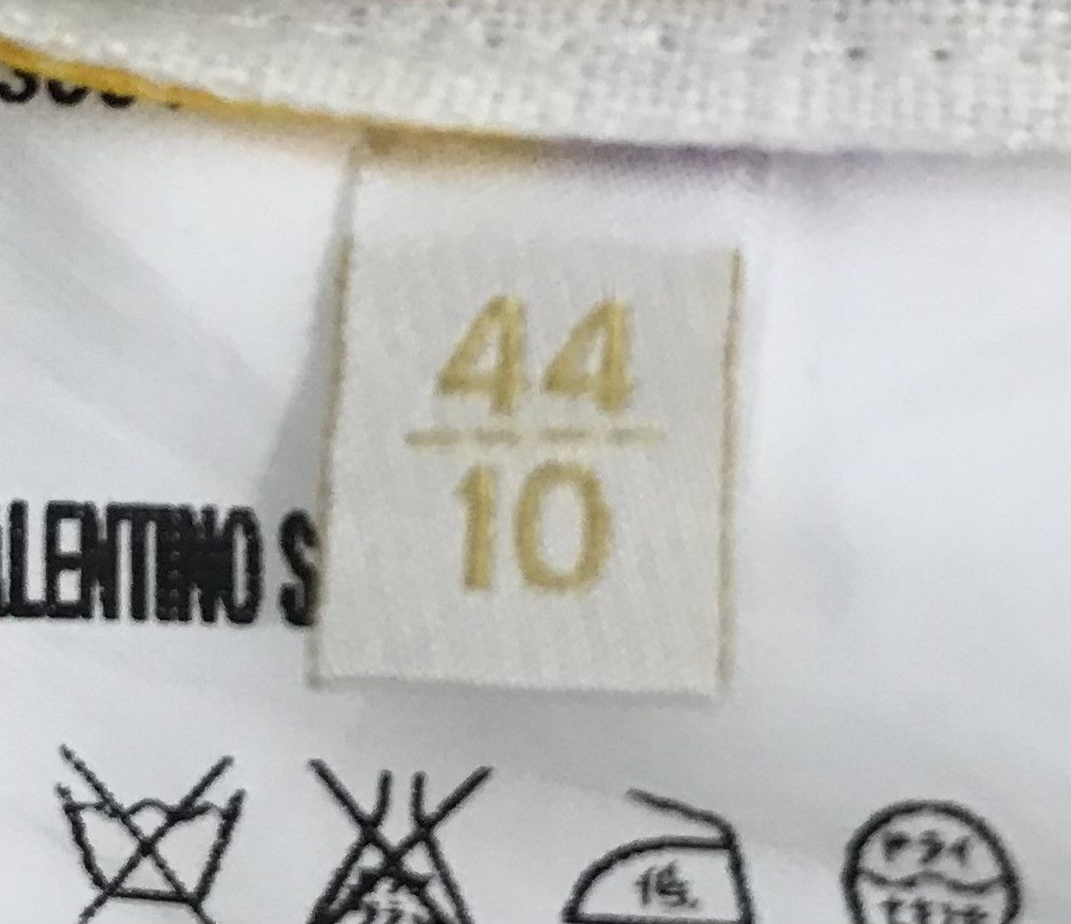 Other VALENTINO ROMA MADE IN ITALY JACKET Size M / US 6-8 / IT 42-44 - 9 Thumbnail